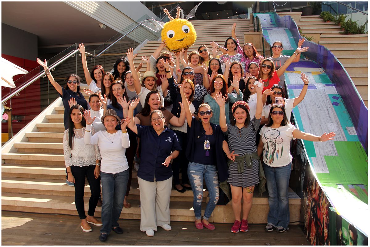 Los grupos que apoyan el emprendimiento se fomentan más en mujeres, como el caso de la comunidad El Panal. (Foto Prensa Libre: Estudio Eklipse)