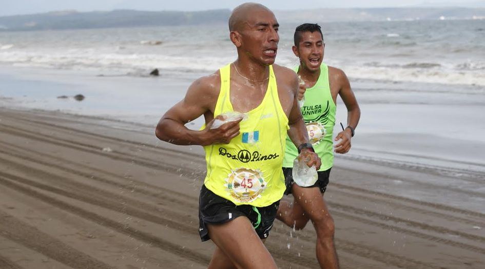 José Amado García conquistó la edición 30 de la Clásica Sol y Arena de Costa Rica. (Foto Prensa Libre: cortesía La Nación)