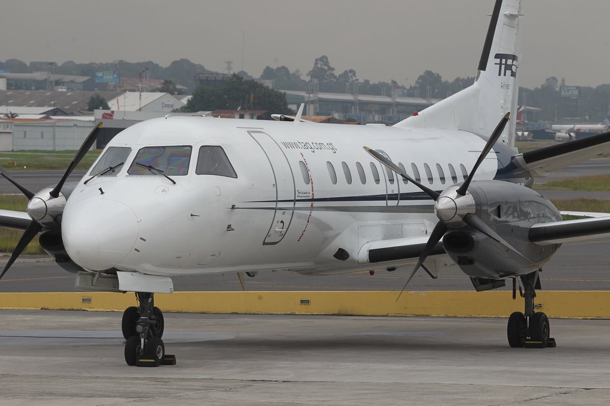 El próximo lunes 30 se realizará el primer vuelo de la ciudad capital hacia Izabal. (Foto Prensa Libre: Hemeroteca PL)