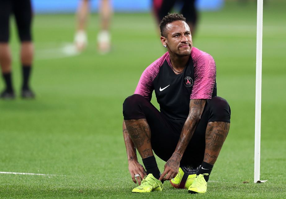 Neymar habló de su estadía en el París SG y el deseo de ganar título. (Foto Prensa Libre: AFP).