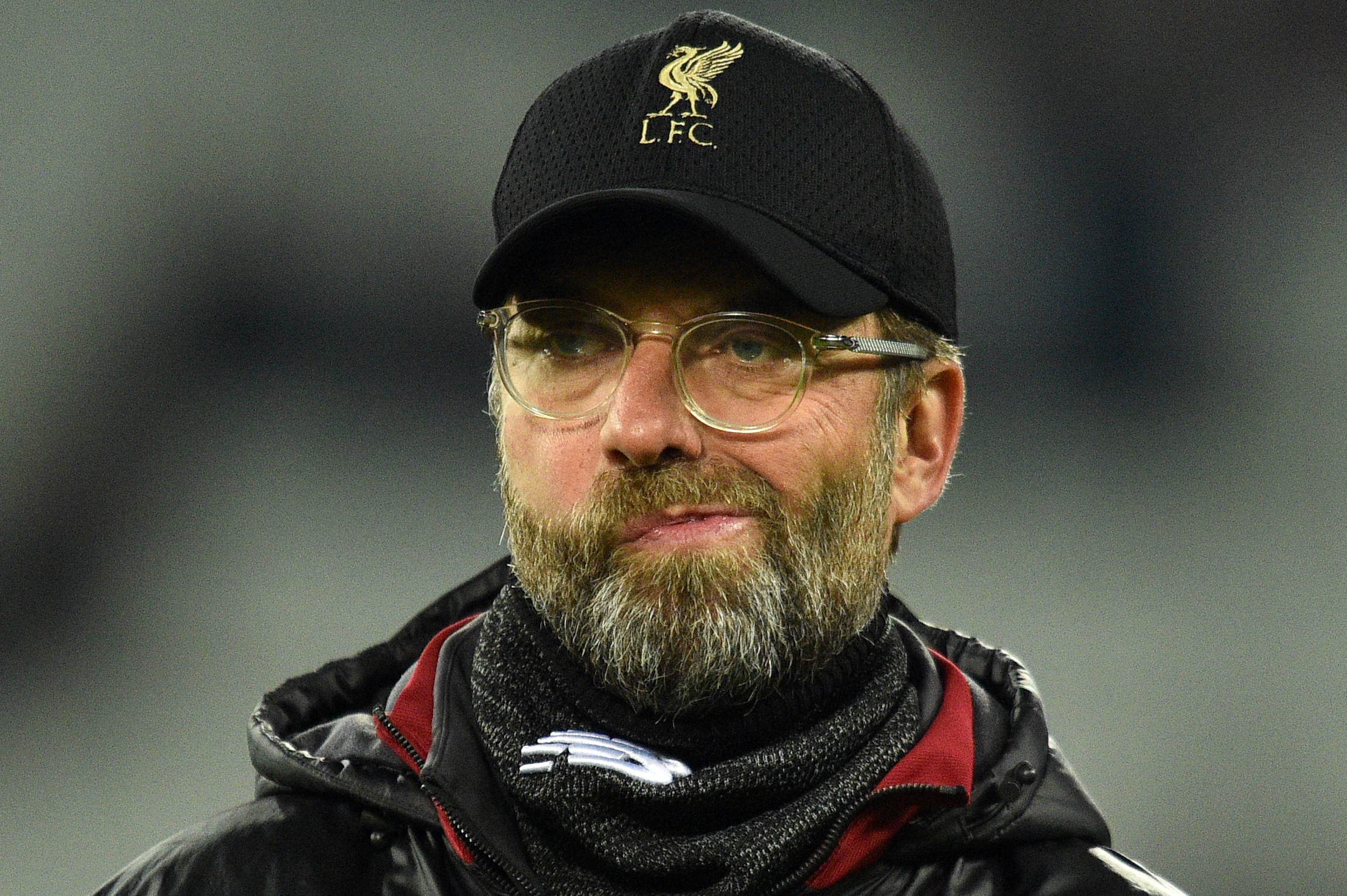 Jurgen Klopp muestra su disgusto después del empate del Liverpool contra el West Ham. (Foto Prensa Libre: AFP)