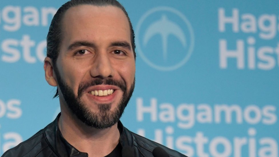 Nayib Bukele, presidente electo de El Salvador, venció este domingo en la primera vuelta de los comicios tras lograr más votos que sus dos principales rivales juntos. Foto:Getty Images