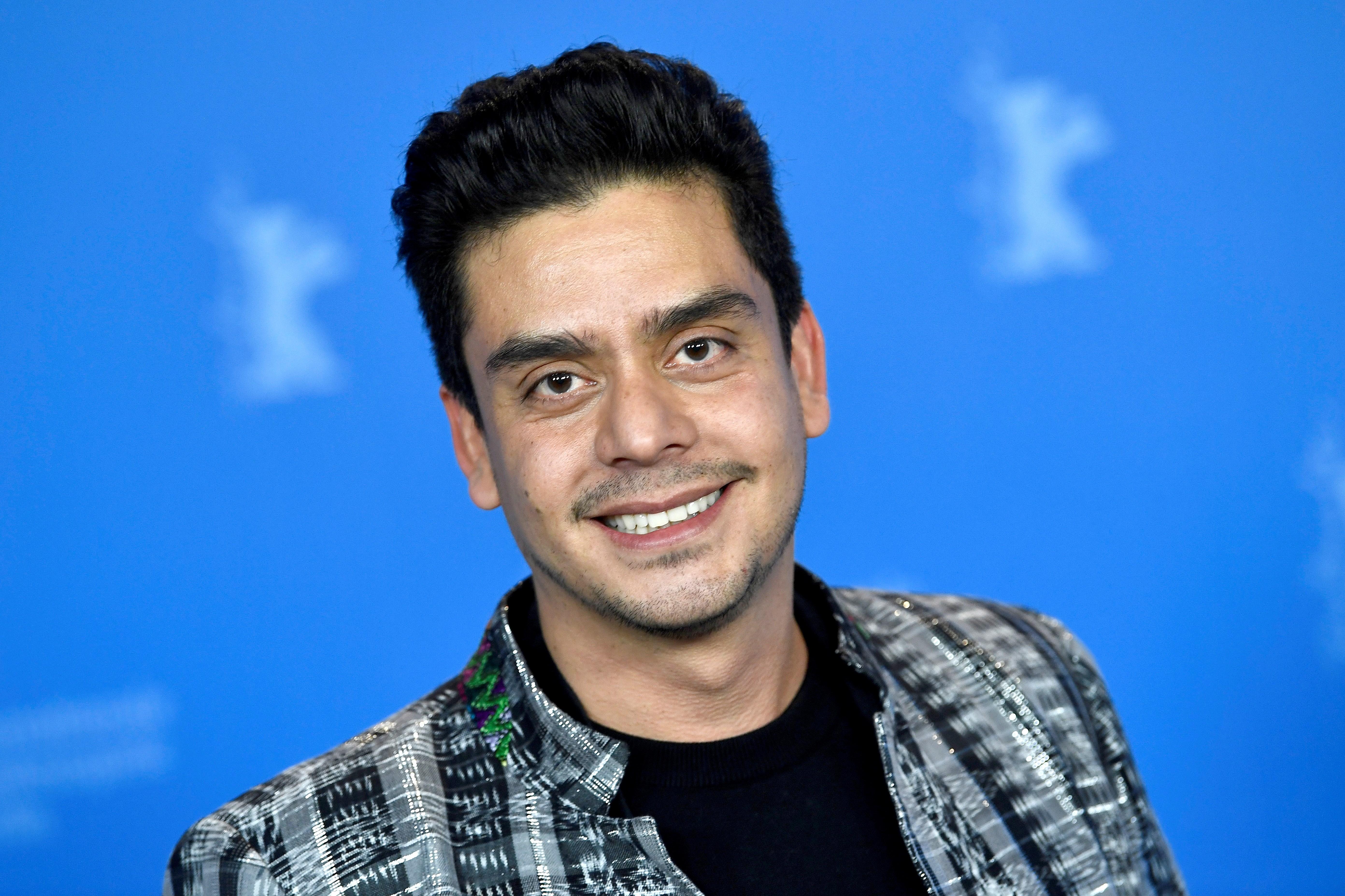 El cineasta guatemalteco Jayro Bustamante posa durante la presentación de la película "Temblores", en la 69 edición del festival Internacional de Cine de Berlín, en berlín, Alemania. (Foto Prensa Libre: EFE)