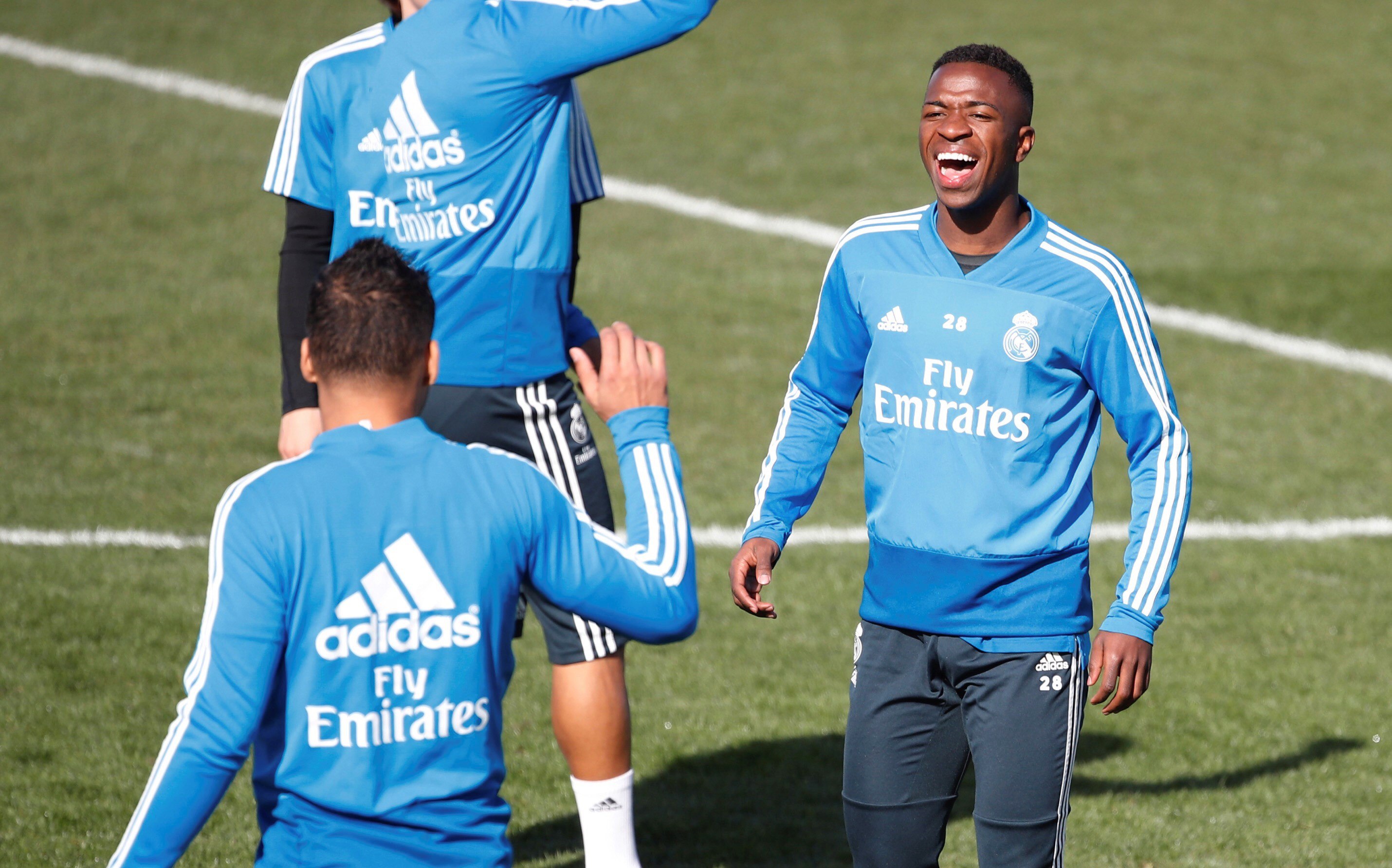 El delantero brasileño del Real Madrid, Vinicius, asegura que Messi no asusta a nadie. (Foto Prensa Libre: EFE)