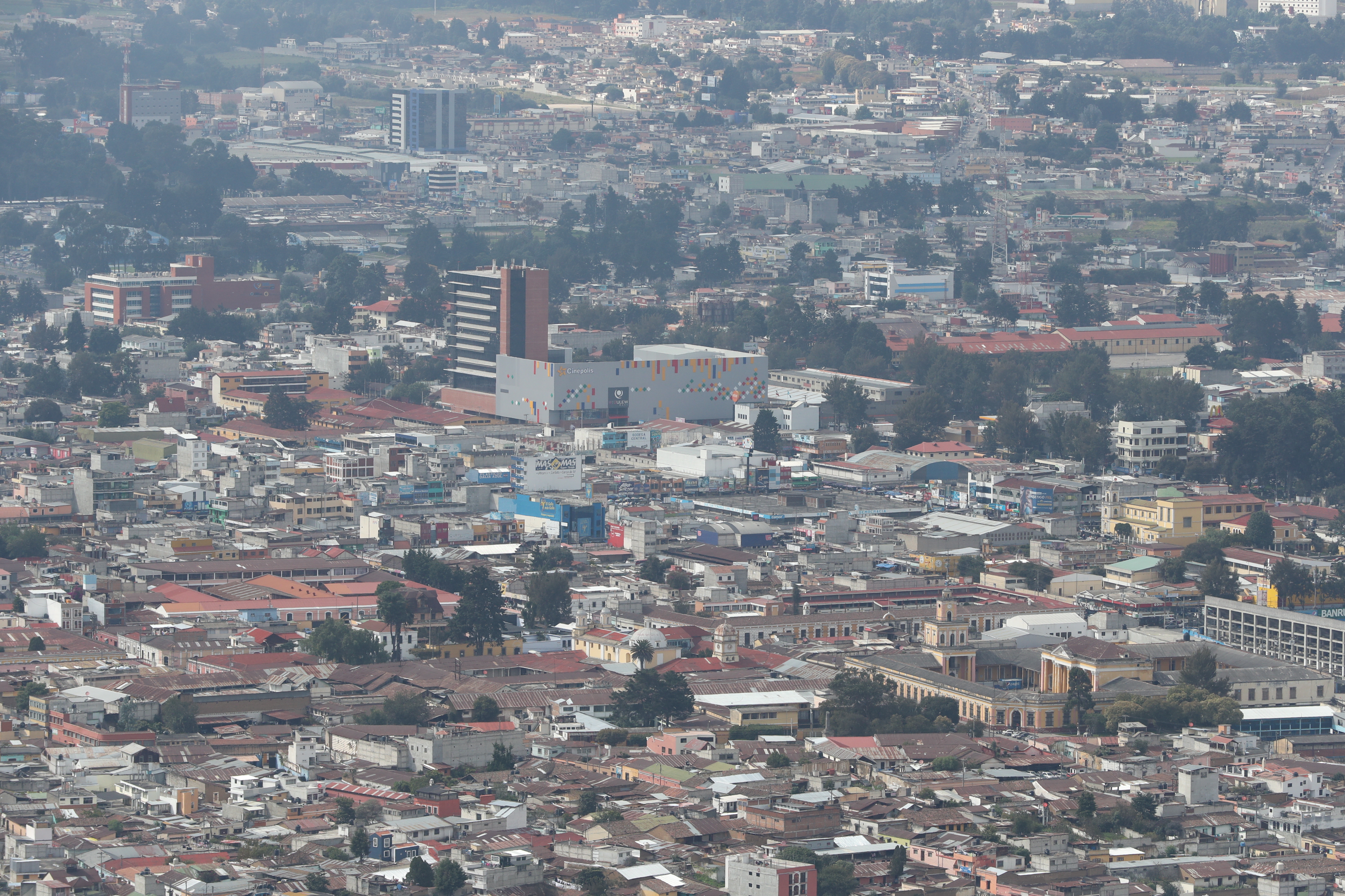 El Grupo Gestor de Xela busca que los candidatos a la alcaldía propongan temas de desarrollo Económico para el municipio. (Foto Prensa Libre: Mynor Toc)