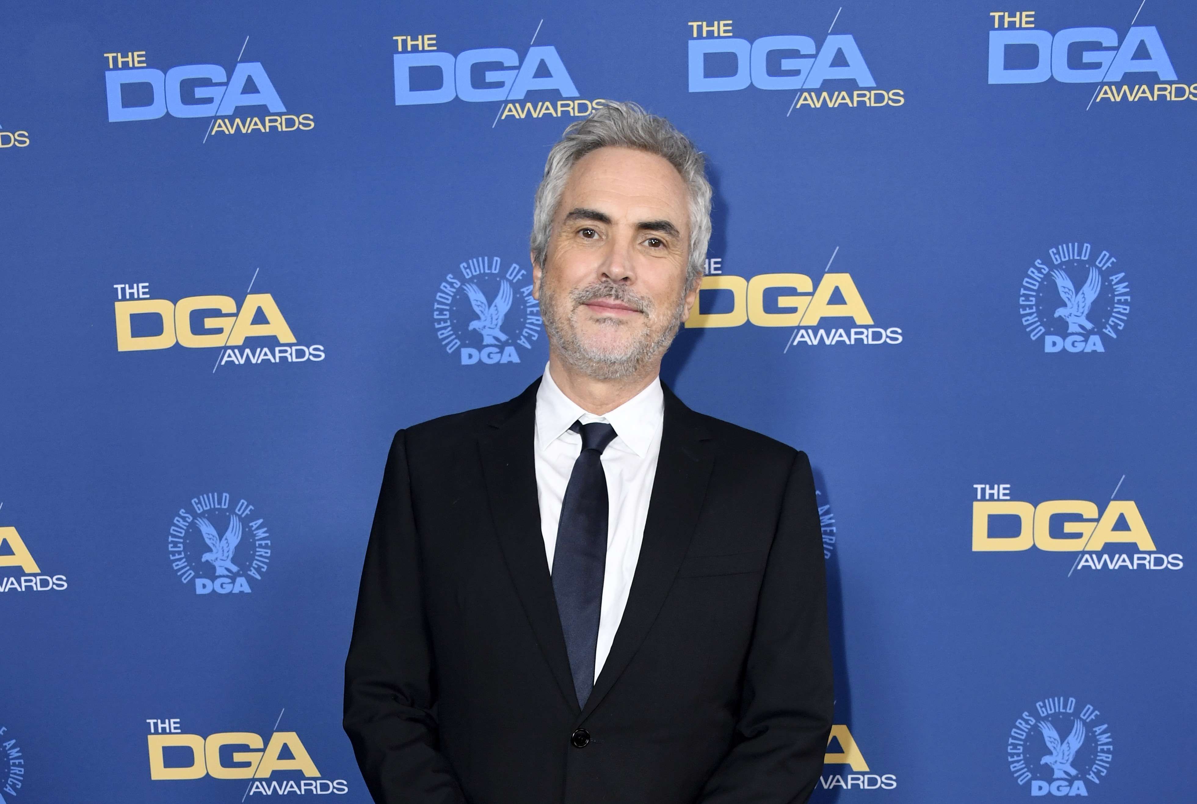 Alfonso Cuarón a su arribo a la 71 edición de los premios del DGA. (AFP).
