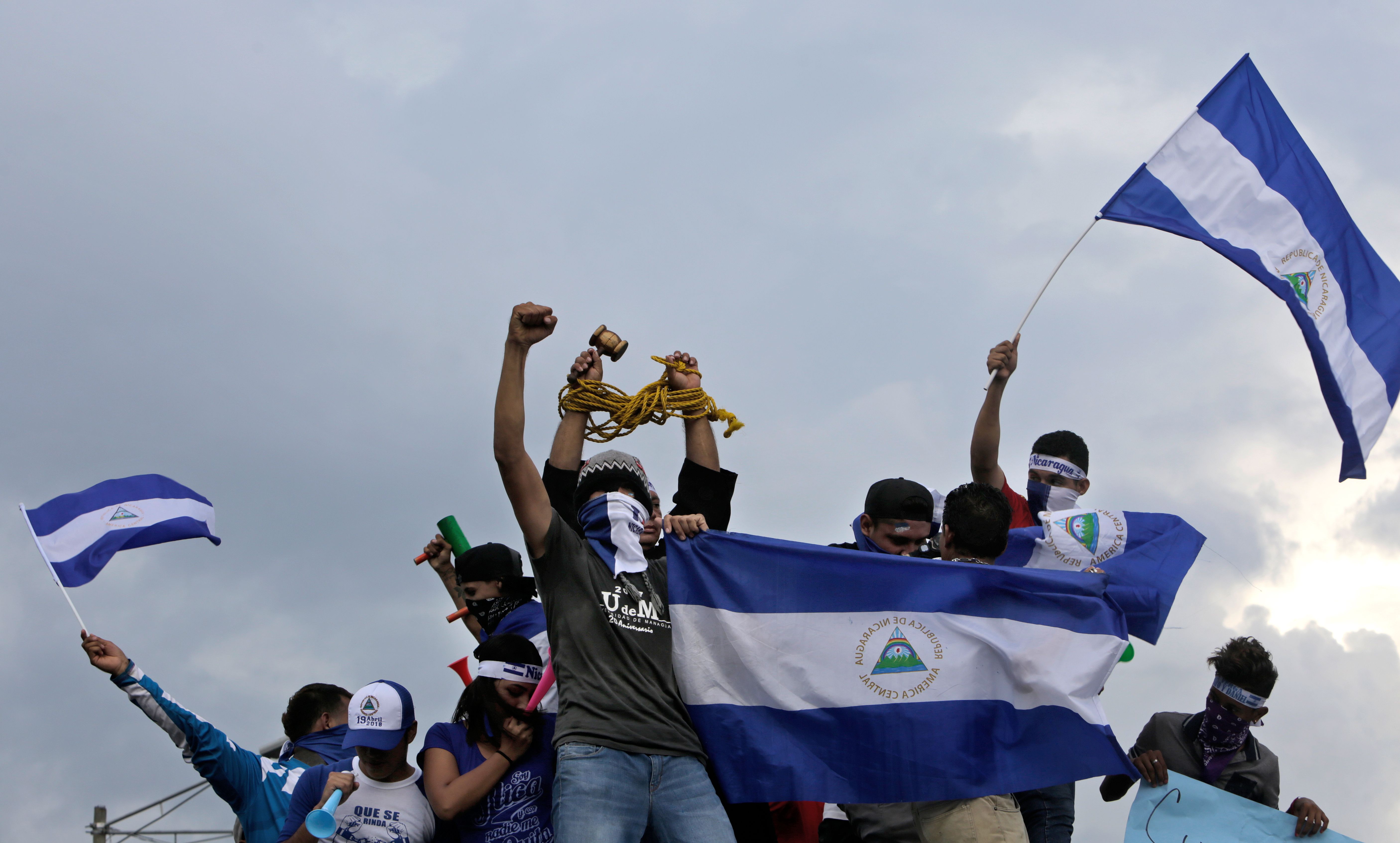 La oposición nicaragüense pide la liberación de presos políticos como condición para el diálogo. (Foto Prensa Libre: AFP)