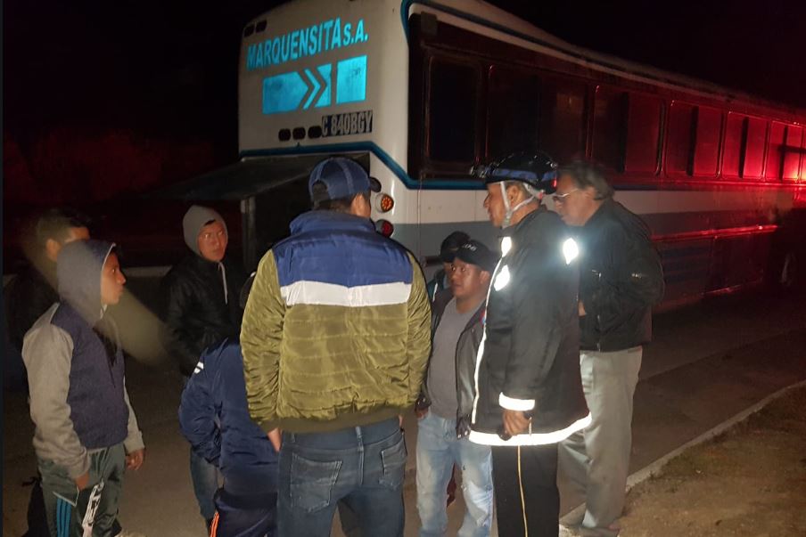 Una unidad de Transportes Marquensita fue asaltada la noche del lunes, en el Km 93 de la Ruta Interamericana. (Foto Prensa Libre: Cortesía)