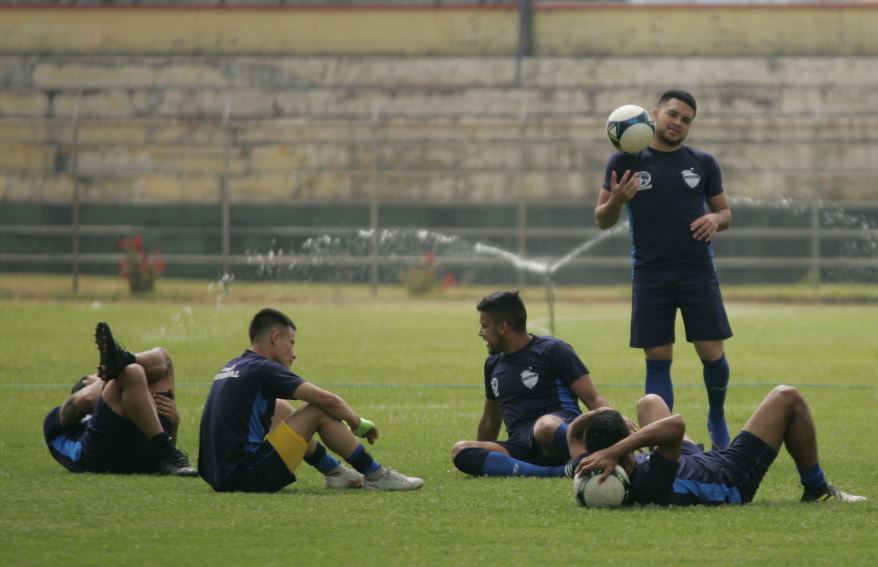 Cobán Imperial está listo para solventar la final de ida contra San Padro. (Foto Prensa Libre: Raúl Juárez).