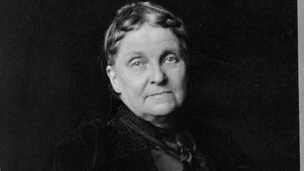 Hetty Green era apodada la html5-dom-document-internal-entity1-quot-endbruja de Wall Streethtml5-dom-document-internal-entity1-quot-end por su talento para las finanzas, porque siempre vestía de negro y por las historias sobre su despiadada personalidad.