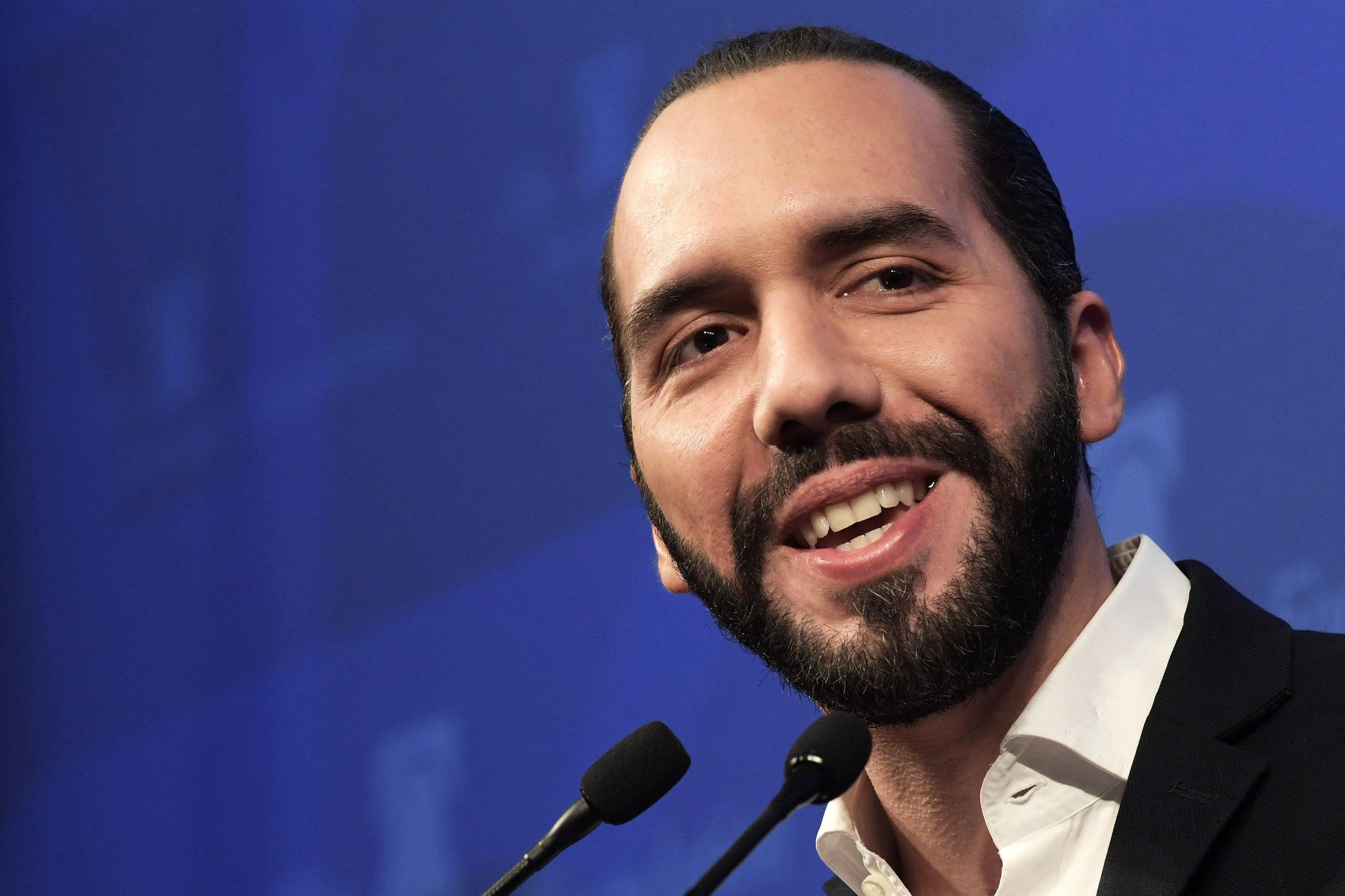 Nayib Bukele asume este sábado la presidencia en El Salvador. El país vecino es el principal socio comercial de Guatemala, y es el principal comprador de frutas, hortalizas, vegetales y otros productos agrícolas. (Foto Prensa Libre: Hemeroteca)