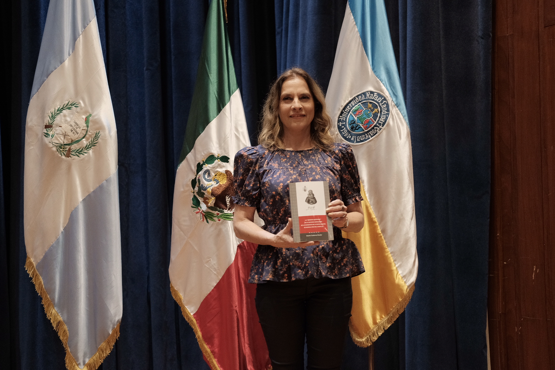 Beatriz Gutiérrez Mueller, escritora de México, visitó Guatemala (Foto Prensa Libre: J. Ochoa).