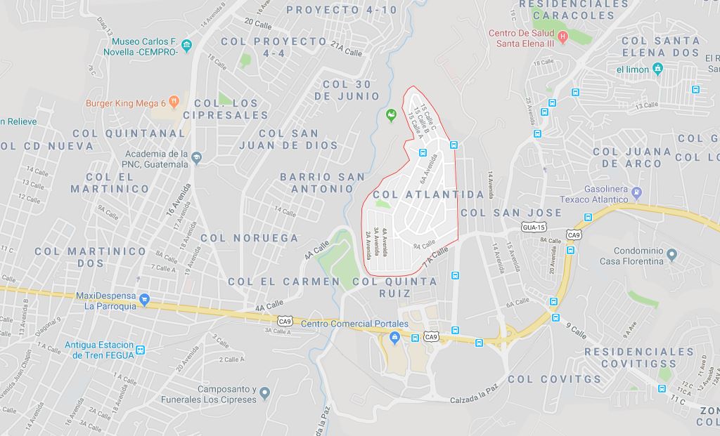 Área en la que se extrajo roca caliza y calita durante 27 años, sin licencia. (Captura de Google Maps)