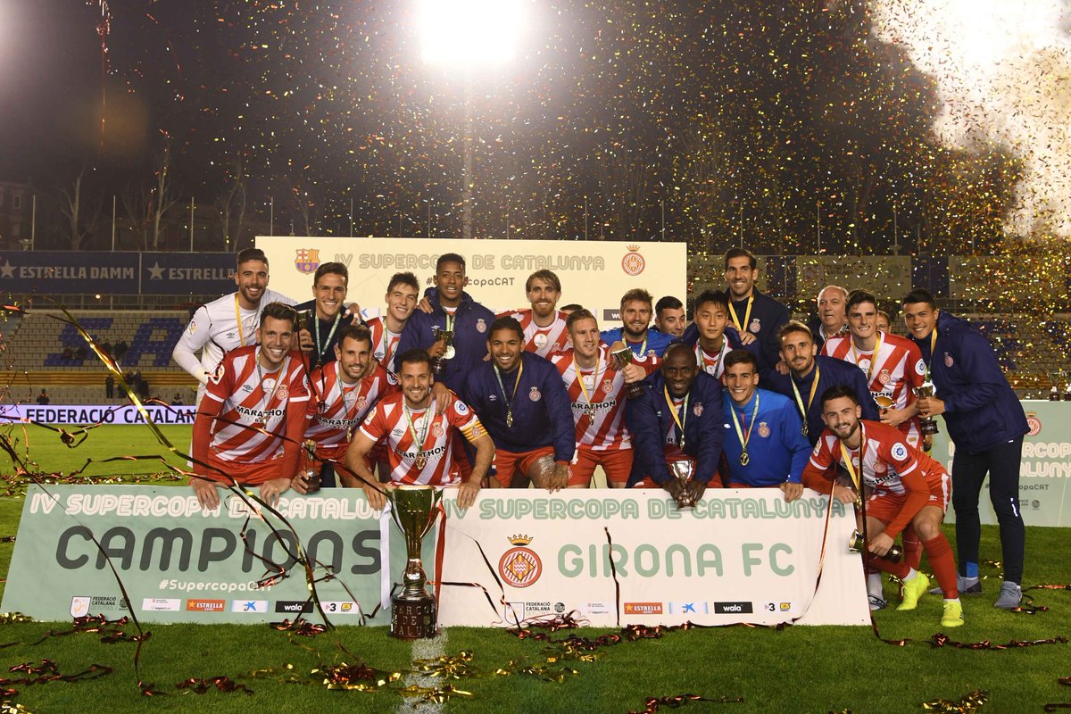 Los jugadores del Girona celebran después de vencer al FC Barcelona. (Foto Prensa Libre: @GironaFC)