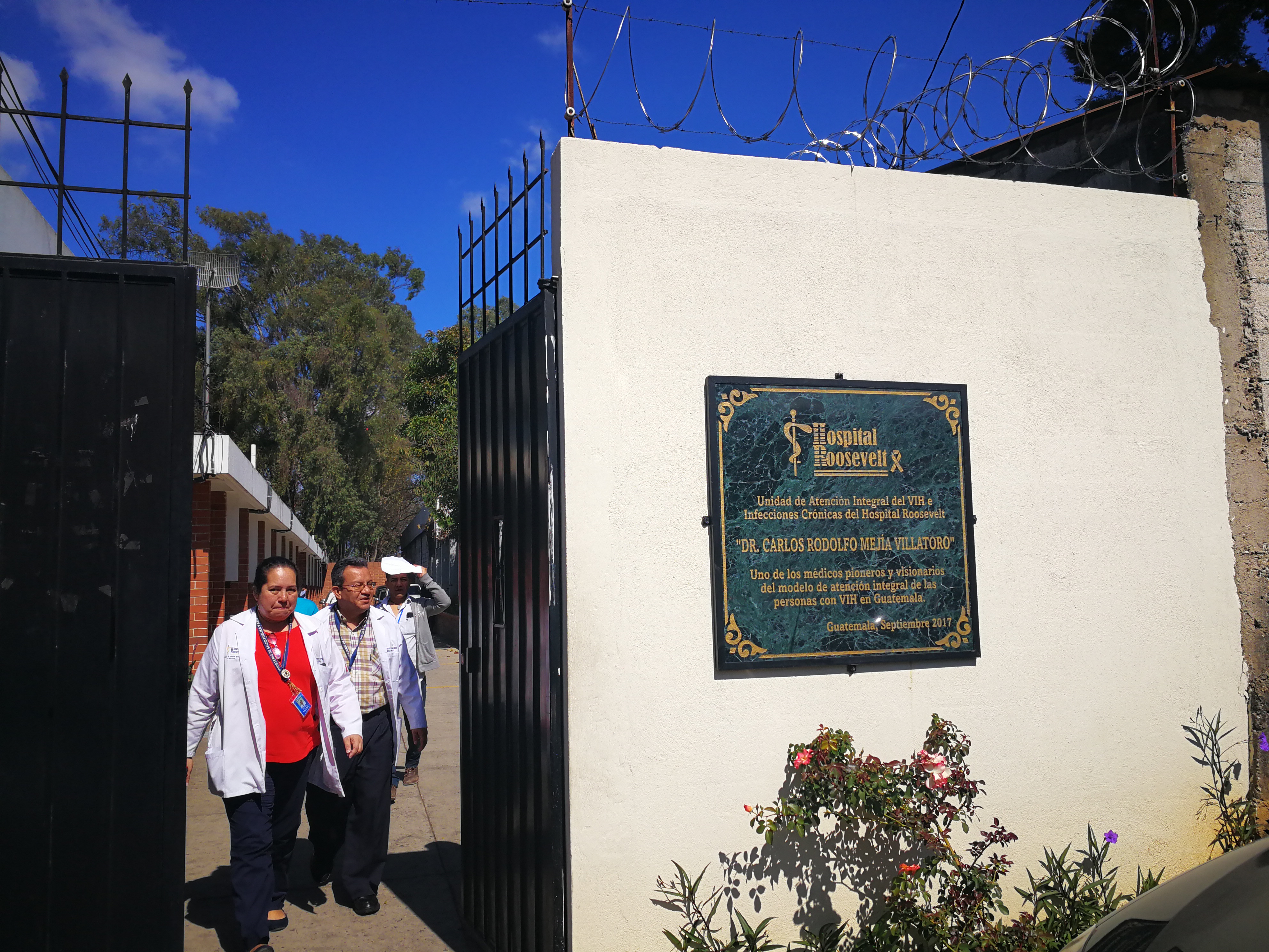 La Unidad de Atención Integral del VIH e Infecciones Crónicas del Hospital Roosevelt Dr. Carlos Rodolfo Mejía Villatoro se atiende a diariamente unos 120 pacientes, que podrán recibir los resultados de pruebas de laboratorio en menos de 24 horas. (Foto Prensa Libre: Ana Lucía Ola)