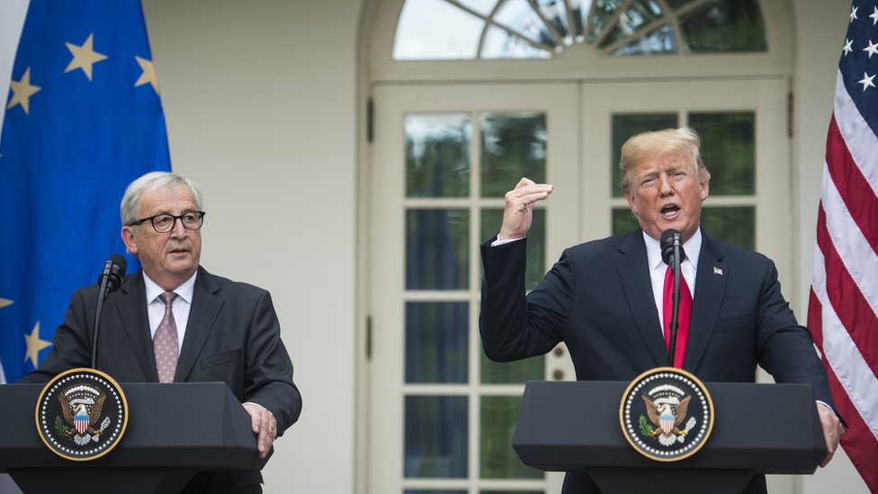 Desde que el gobierno de Trump impuso aranceles a las exportaciones de acero y aluminio procedentes de la UE, las relaciones comerciales bilaterales se han tensado. (GETTY IMAGES)