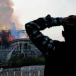 El incendio de la catedral de Notre Dame provocó el colapso del techo y la aguja central del edificio medieval. Foto:Getty Images