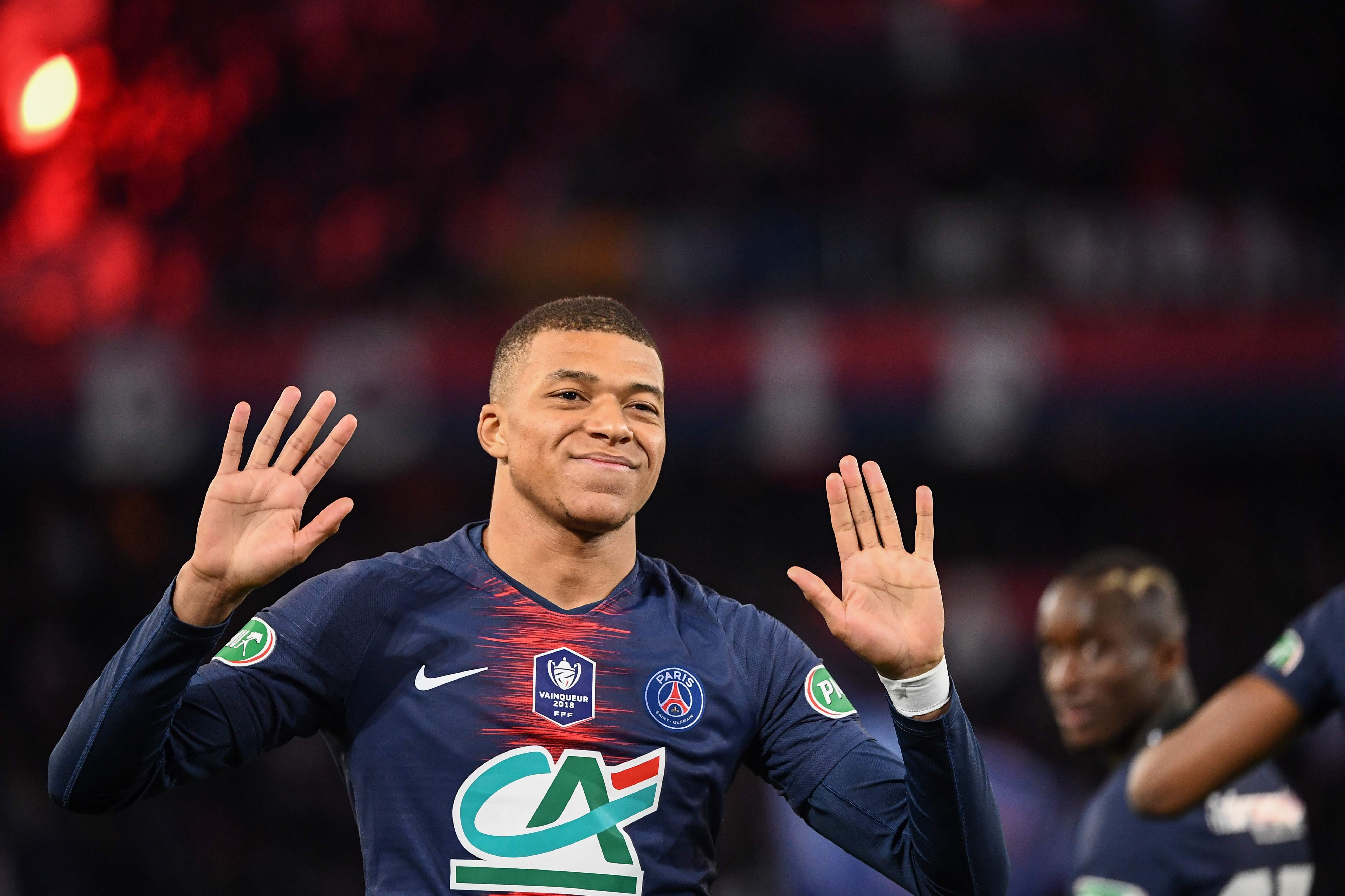 Mbappé festejó el segundo gol del PSG. (Foto Prensa Libre: AFP)