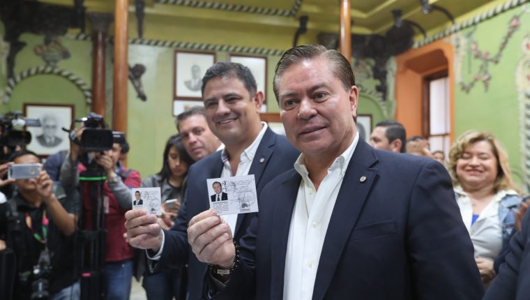 Mario Estrada y Javier Castillo, binomio presidencial de UCN, estaba inscrito desde el 15 de febrero. (Foto Prensa Libre: Hemeroteca PL) 