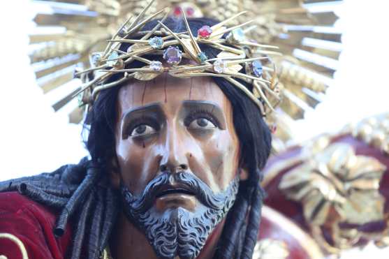 Jesús de los Milagros también es conocido con el nombre Rey del Universo. 