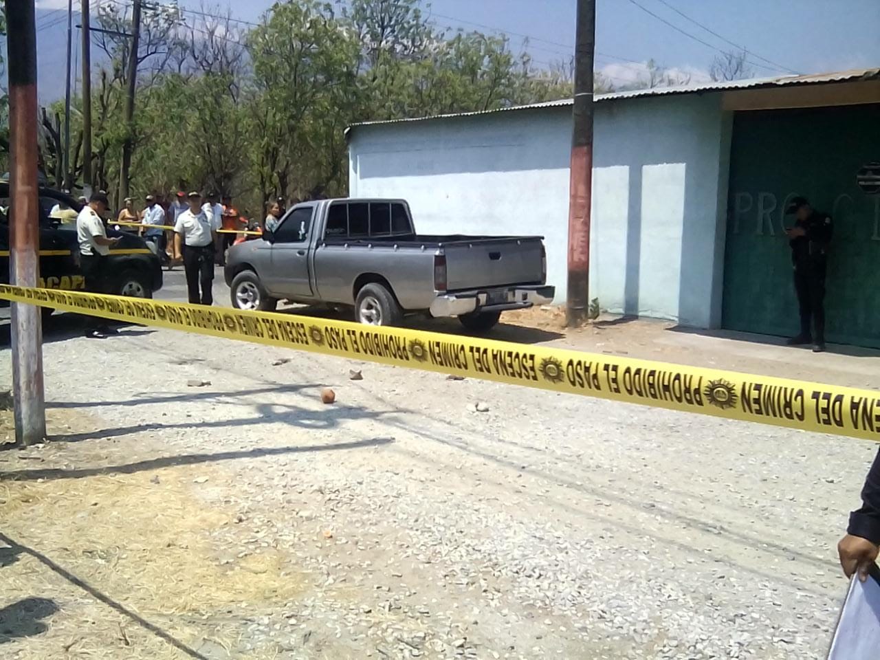 
El ataque ocurrió en la ruta que conduce a Chispán, Estanzuela, Zacapa. (Foto Prensa Libre: Cortesía PNC)