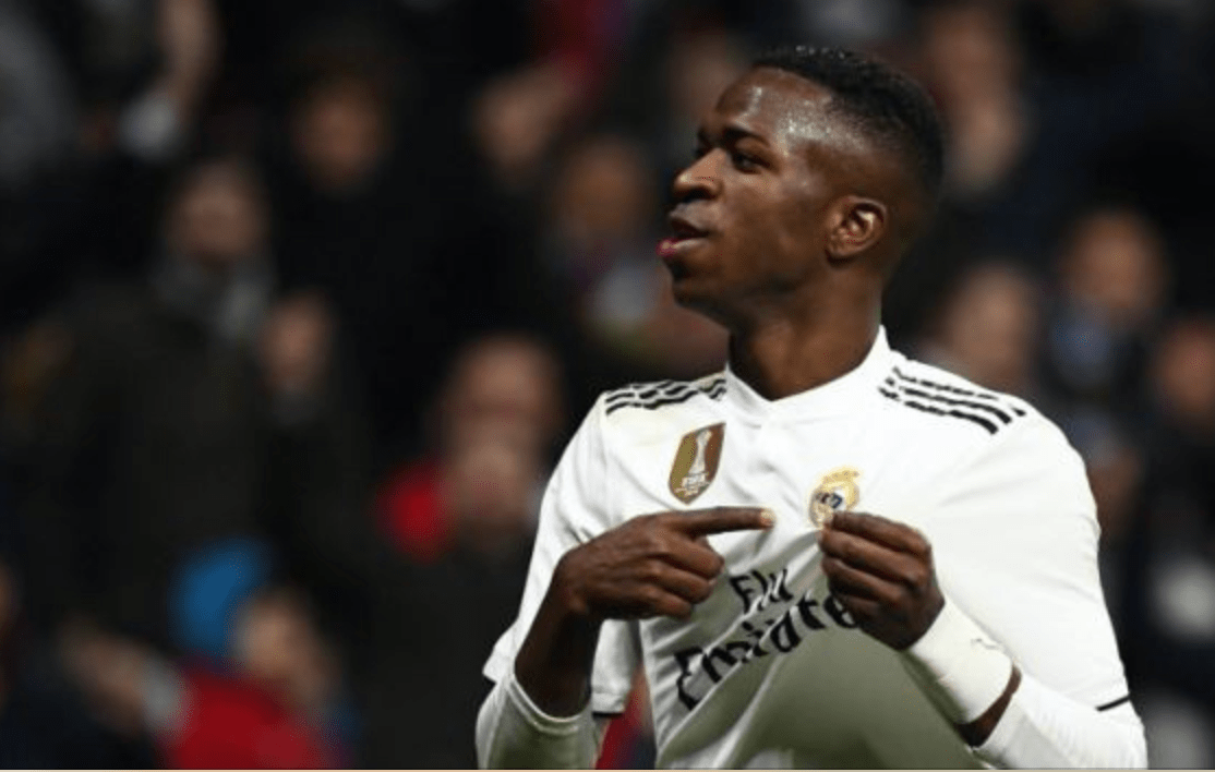 Vinicius Júnior siente una gran admiración por el entrenador francés Zinedine ZIdane. (Foto Prensa Libre: AFP) 