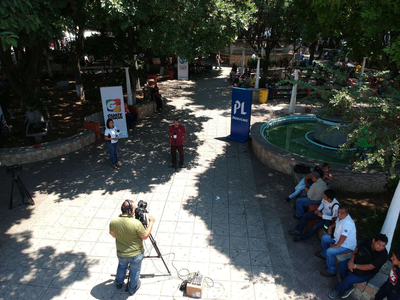 Cabildo Abierto de Prensa Libre y Guatevisión estuvo este viernes en el parque central de Mazatenango, Suchitepéquez. (Foto Prensa Libre: Rolando Miranda)