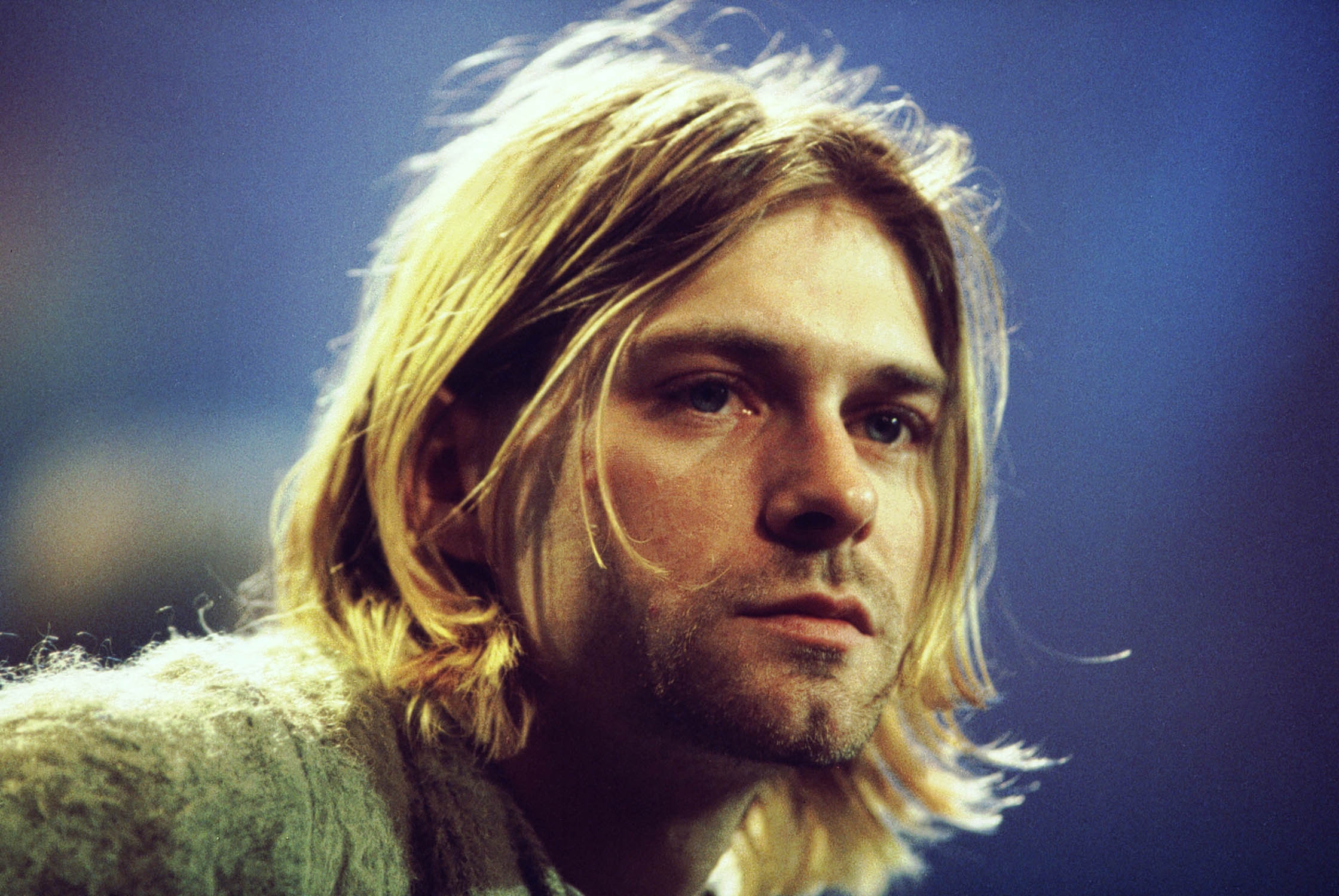 Kurt Cobain durante la grabación de "MTV Unplugged" de Nirvana, en Sony Studios en la ciudad de Nueva York, en 1993. (Foto Prensa Libre: Hemeroteca PL)