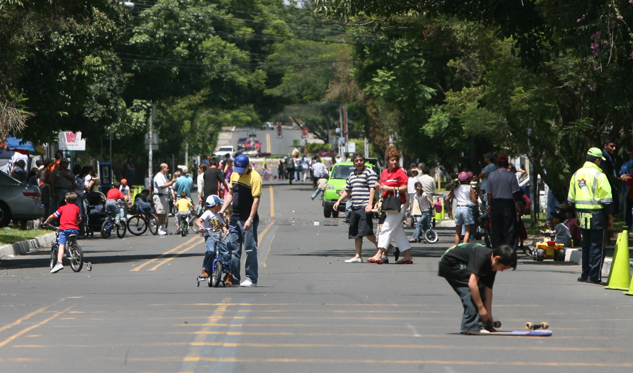 En Pasos y Pedales en el Obelisco zona 10 se llevarán a cabo actividades por el Día Mundial de la Salud. (Foto Prensa Libre: Hemeroteca PL)