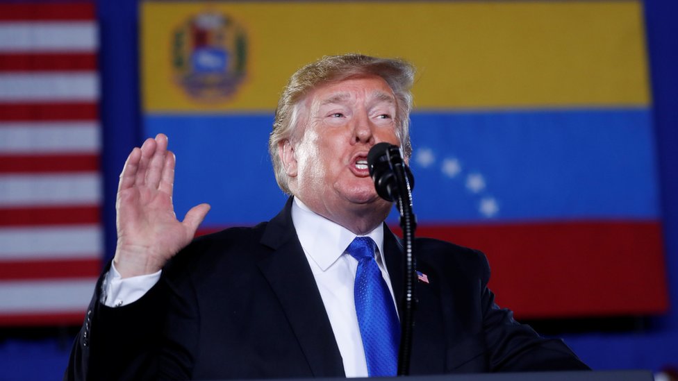 Donald Trump se enfrenta a una encrucijada en Venezuela.