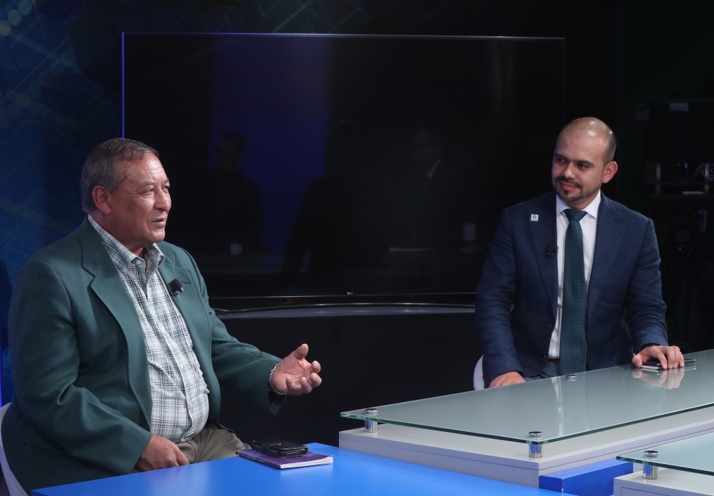 Felix Adolfo Ruano de Victoria y Elmer Josué Palencia de Valor responden a consultas en la entrevista del programa Sin Filtro Electoral 2019. (Foto Prensa Libre: Esbin García) 