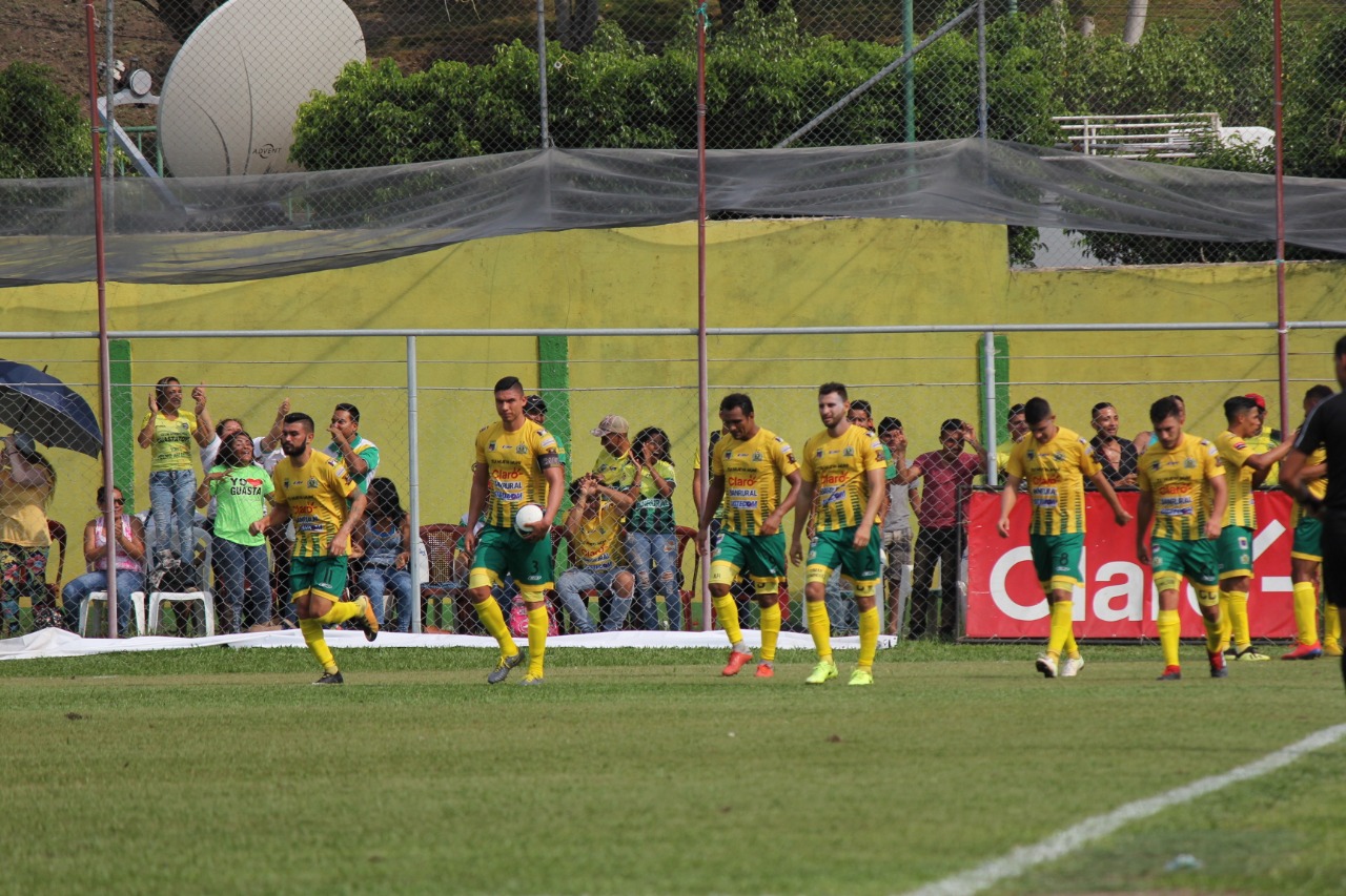 Guastatoya ganó 1-0 y llega con mínima ventaja al duelo de vuelta, del sábado. (Foto Prensa Libre: Luis López)