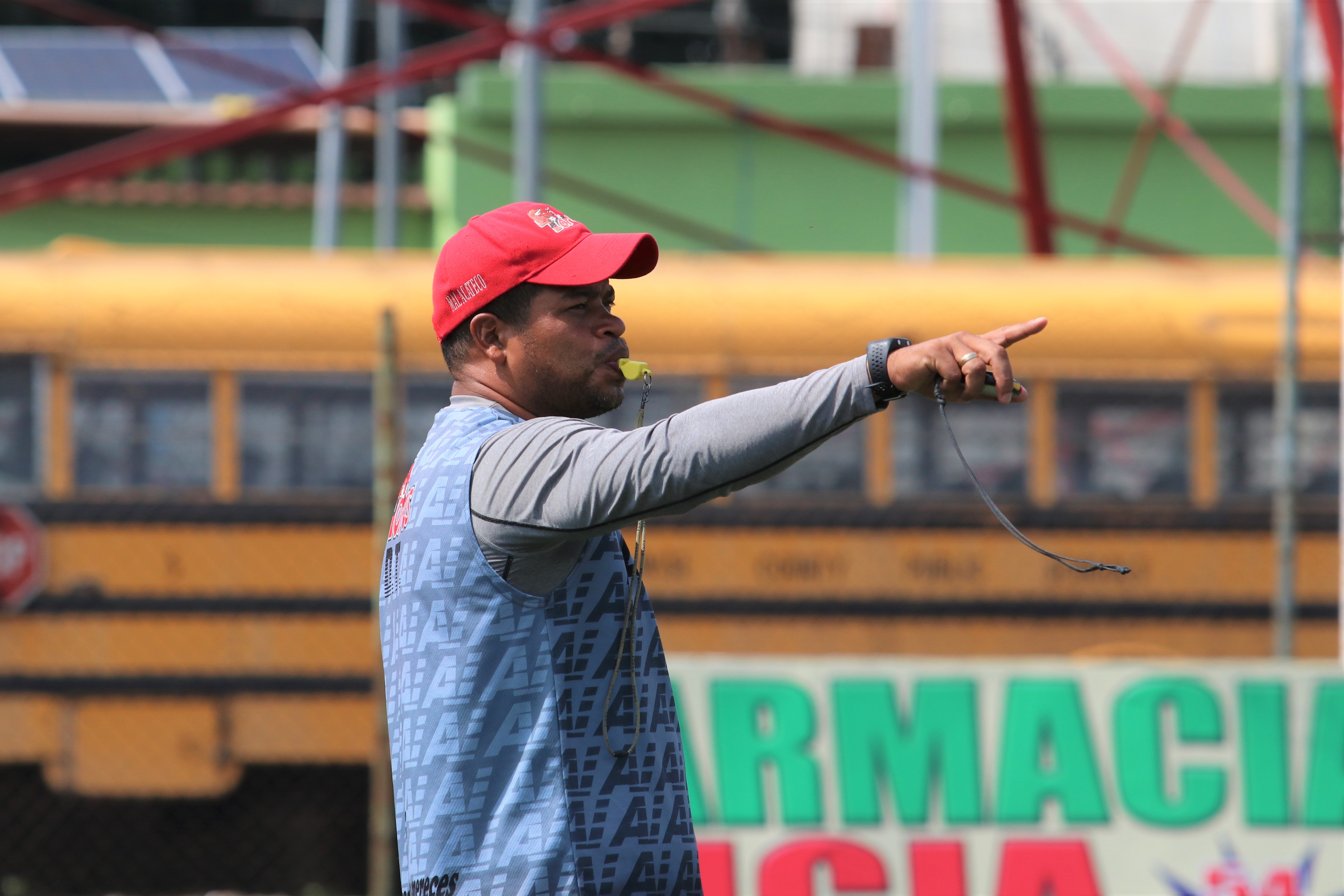 Ronald Gómez está en su tercer torneo consecutivo al frente de los toros y busca llegar a las semifinales. (Foto Prensa Libre: Raúl Juárez)