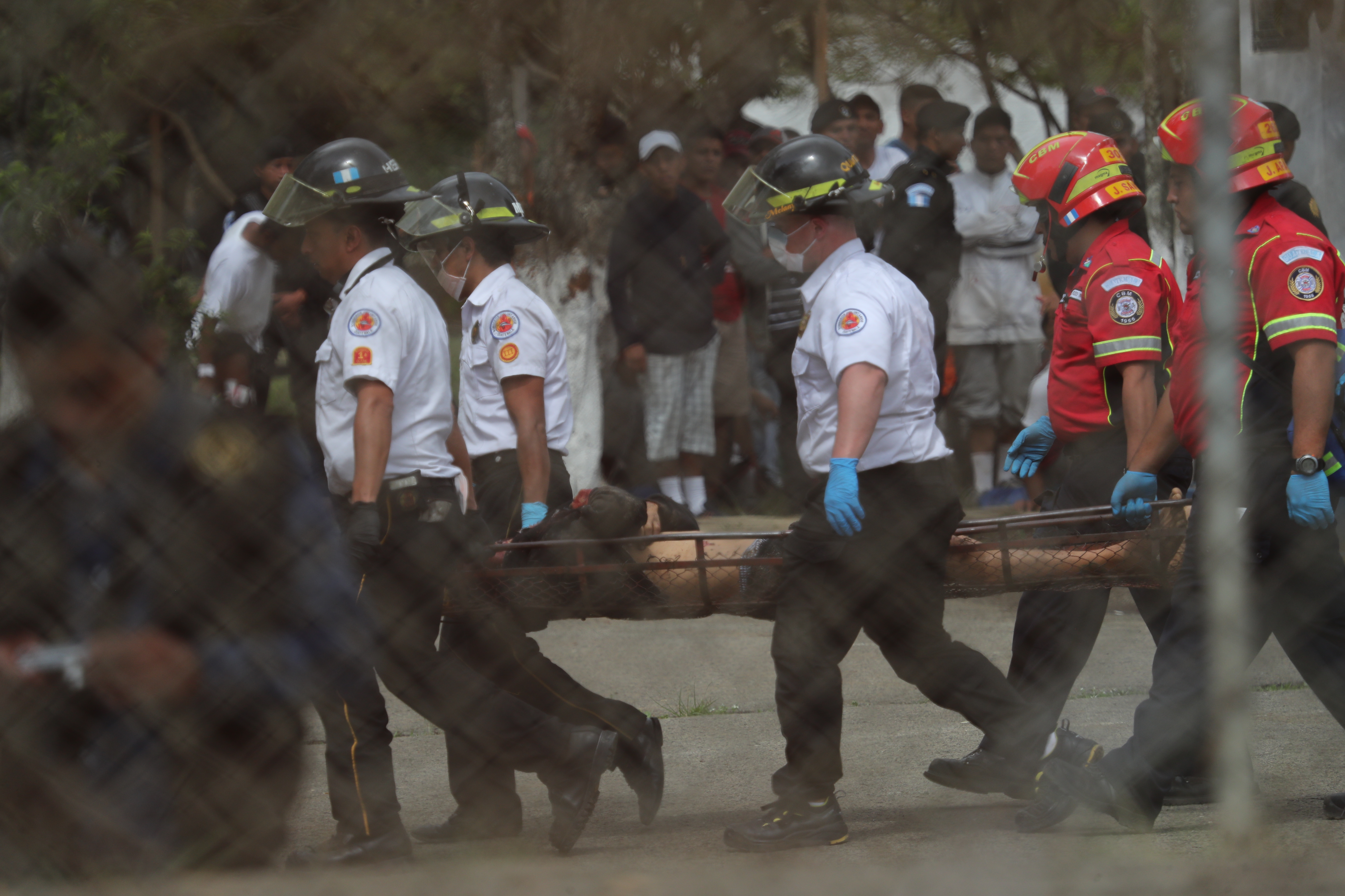 Un grupo de reos armados atacó en Pavón con armas de fuego y armas blancas a otros prisioneros con saldo de siete muertos y 19 heridos. (Foto Prensa Libre: Érick Ávila)
