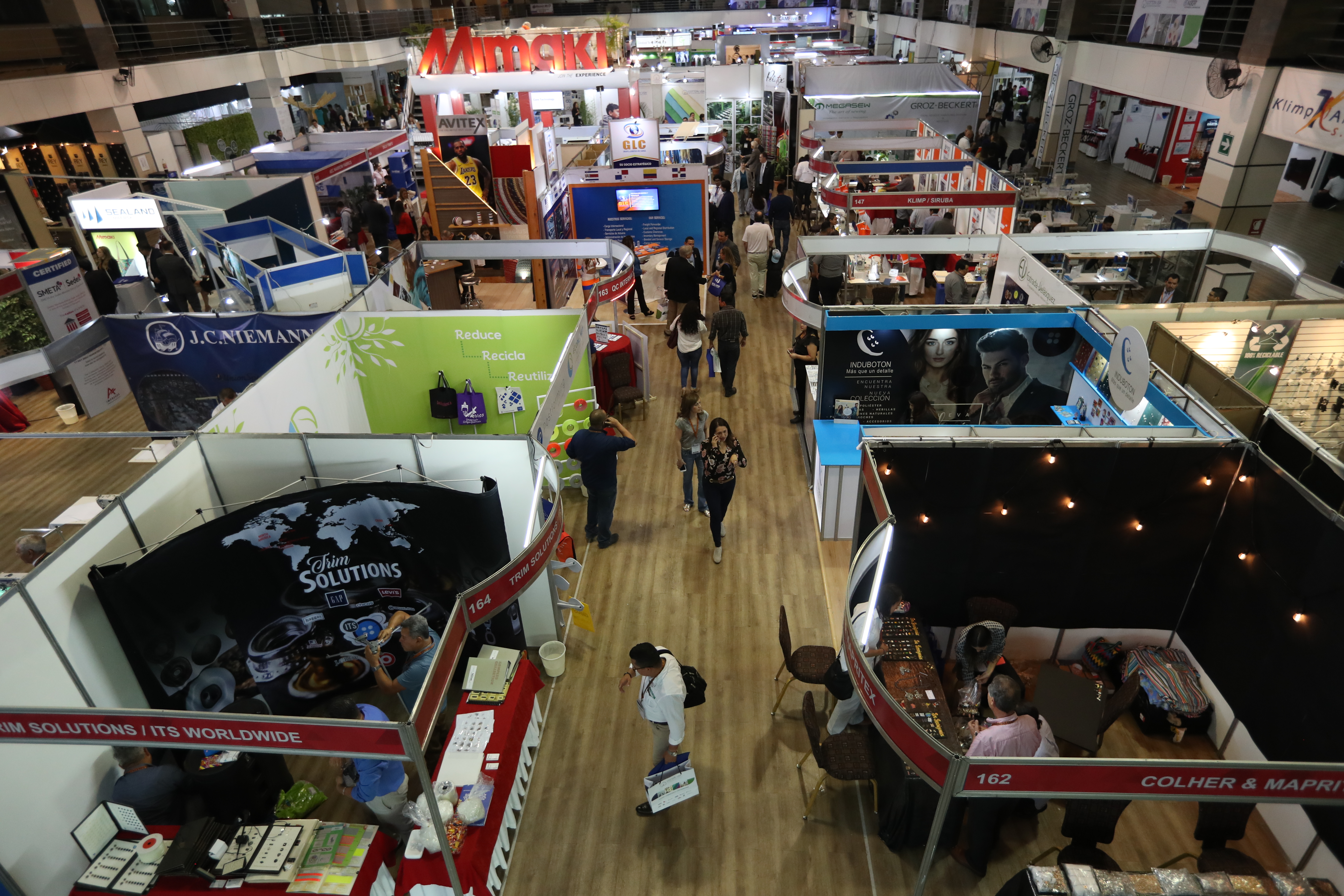 El Apparel Sourcing Show 2019 presenta los suministros de la industria de vestuario y textiles. (Foto Prensa Libre: Esbin García).