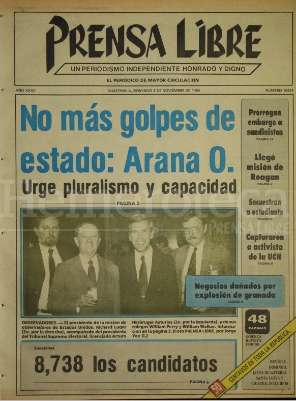 Portada de Prensa Libre del  3 de noviembre de 1985, fecha de las primeras elecciones de la era democrática. (Foto: Hemeroteca PL)