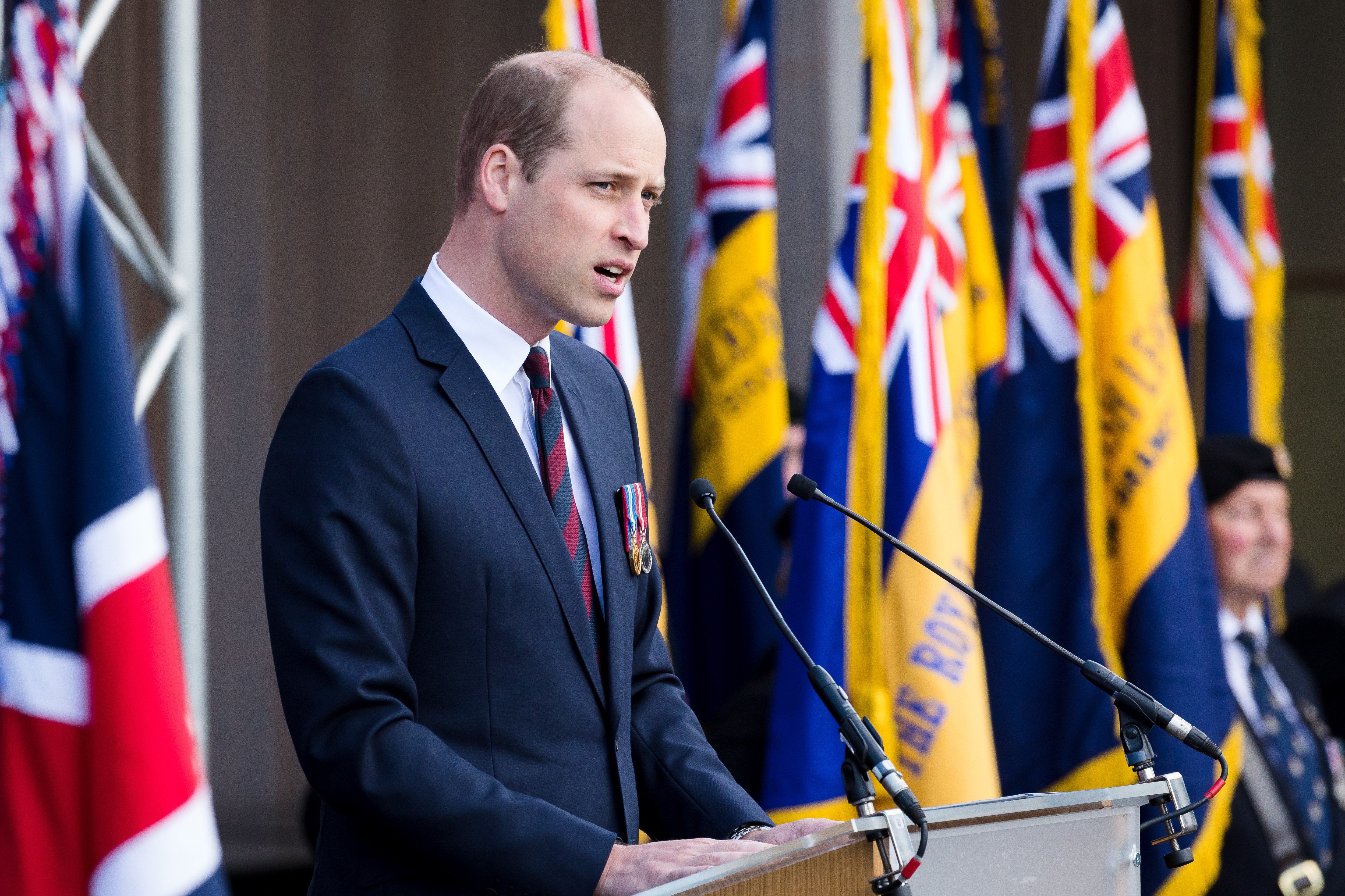 El príncipe Guillermo de Inglaterra durante un discurso. (Foto Prensa Libre: EFE)