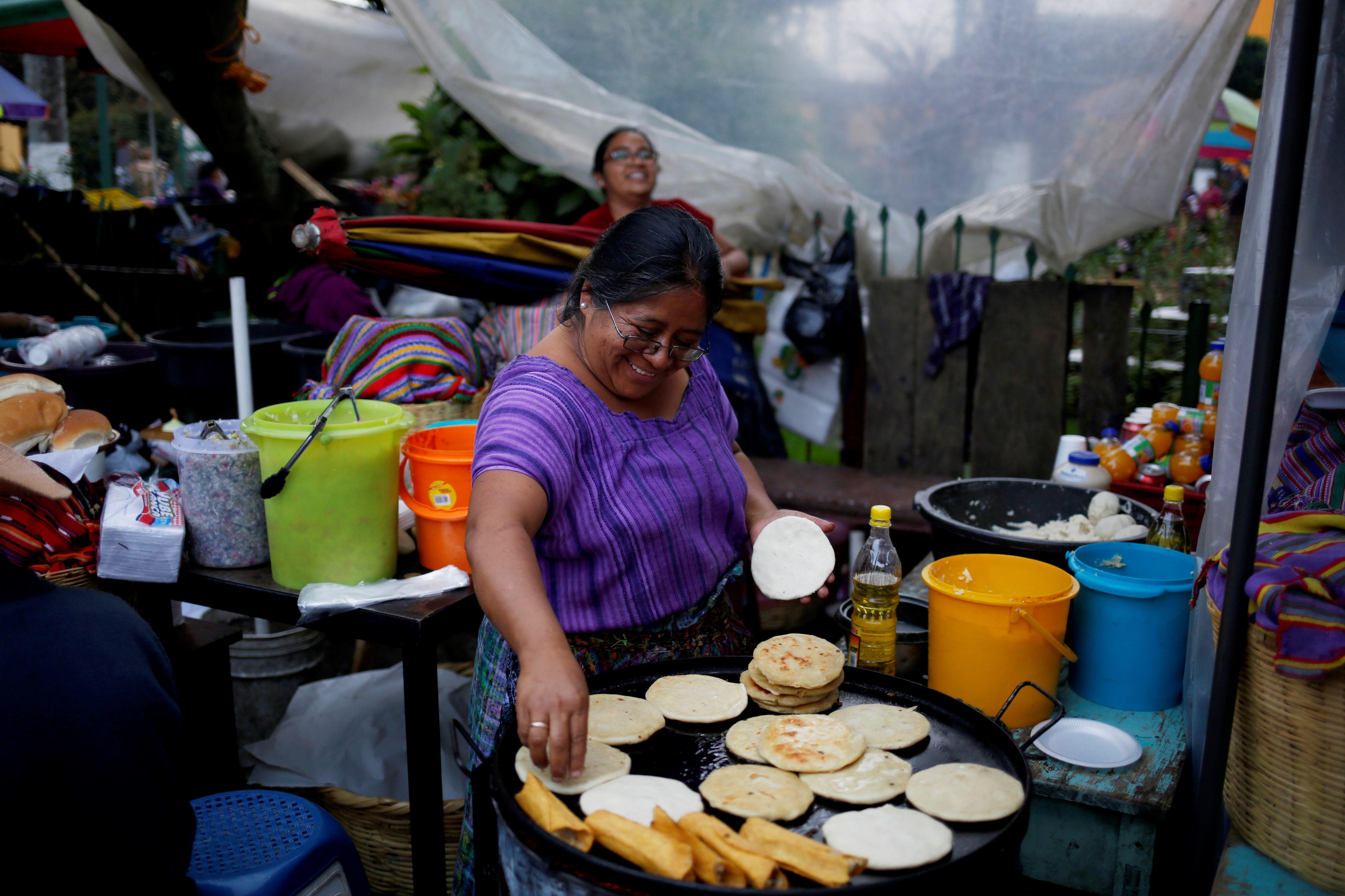 El precio del maíz y productos de tortilla se incrementó en junio y fue una de las causas que incidió en la tasa de inflación, según el INE. (Foto Prensa Libre: Hemeroteca)