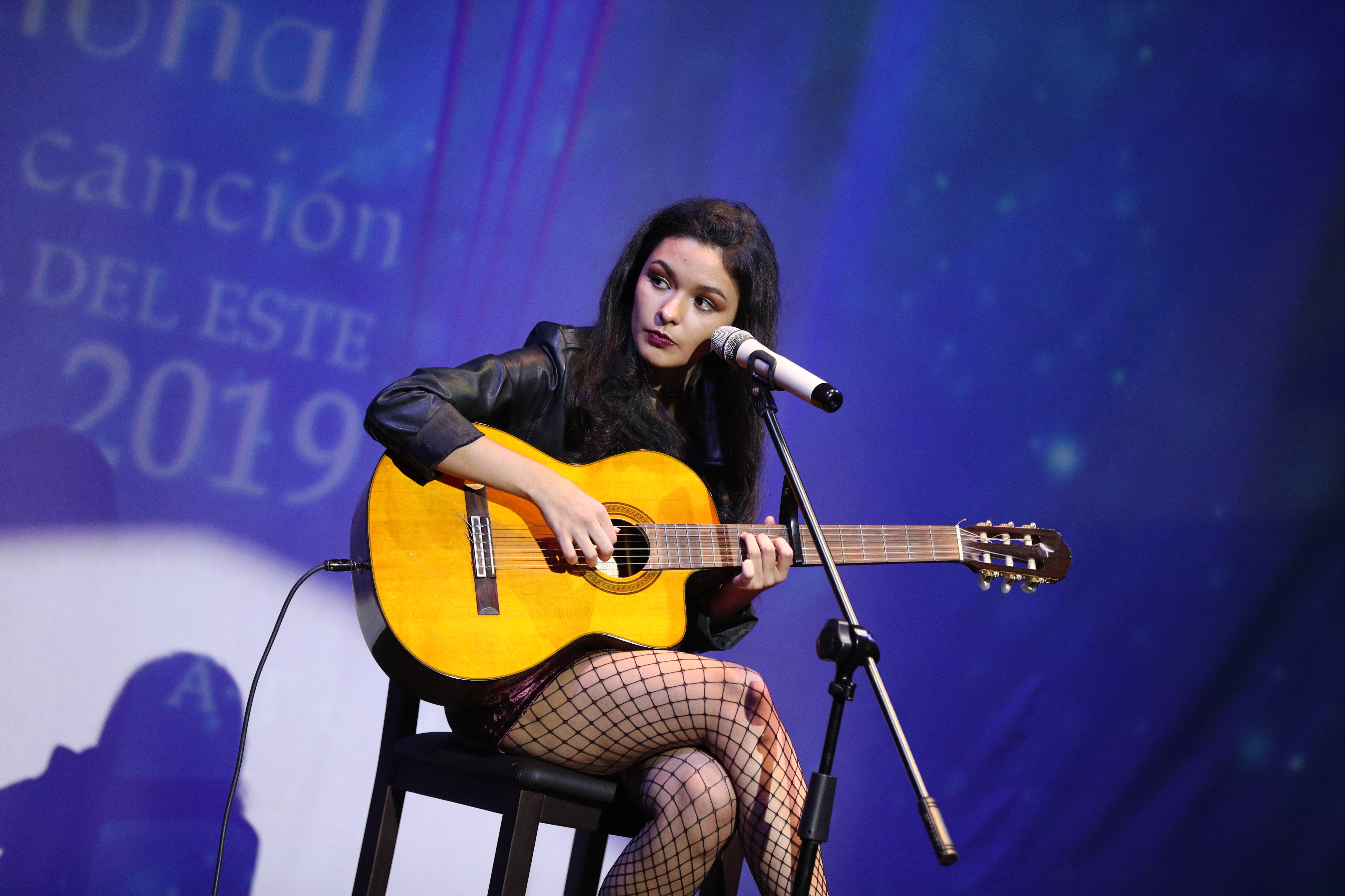 Maru Aguilar, durante su presentación (Foto Prensa Libre: J. Ochoa).