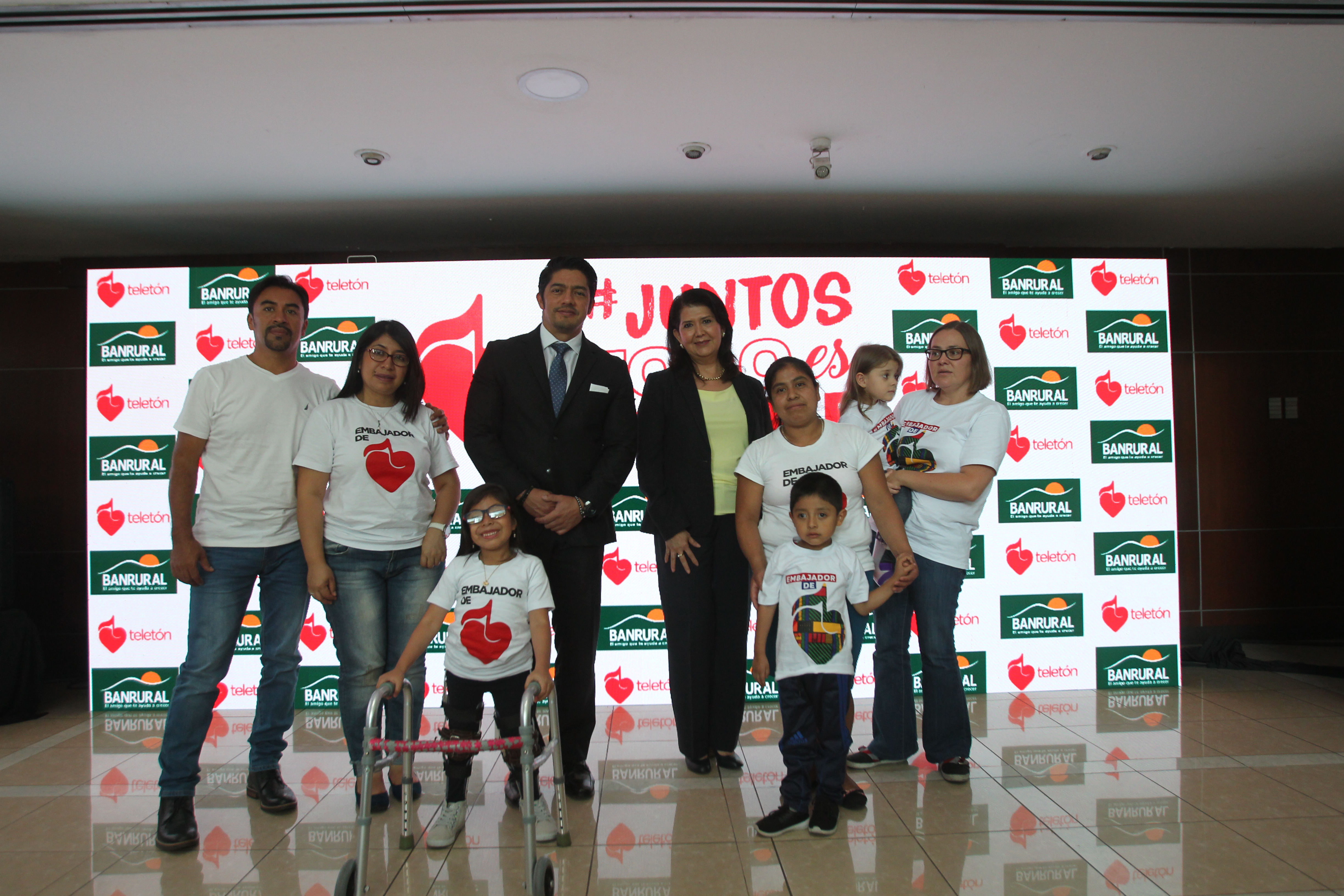 Banrural presentó junto a personeros de Fundabiem, información de la Teletón 2019. (Foto Prensa Libre: Norvin Mendoza)