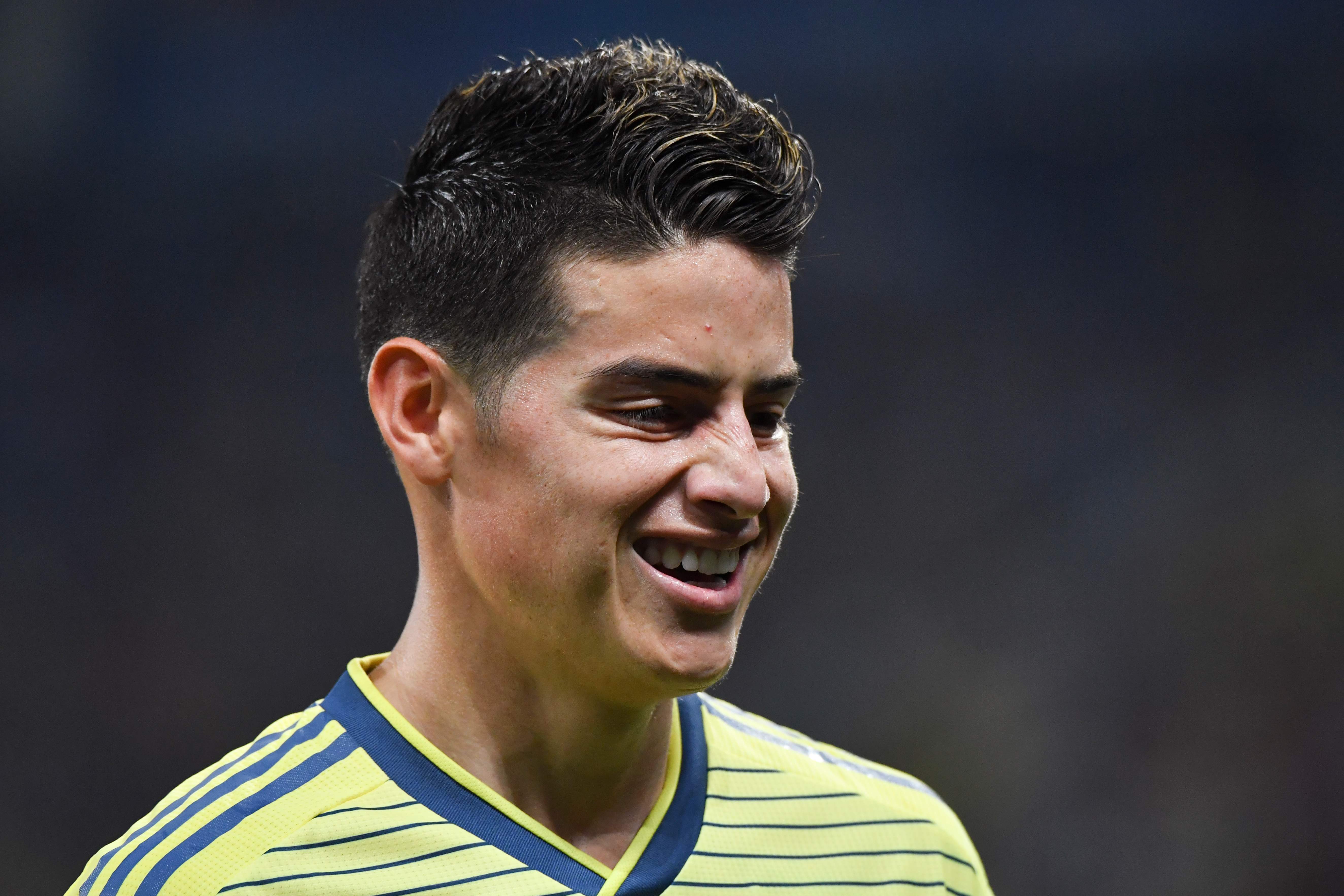 El colombiano James Rodríguez todavía no sabe qué será de su futuro en el futbol. (Foto Prensa Libre: AFP)