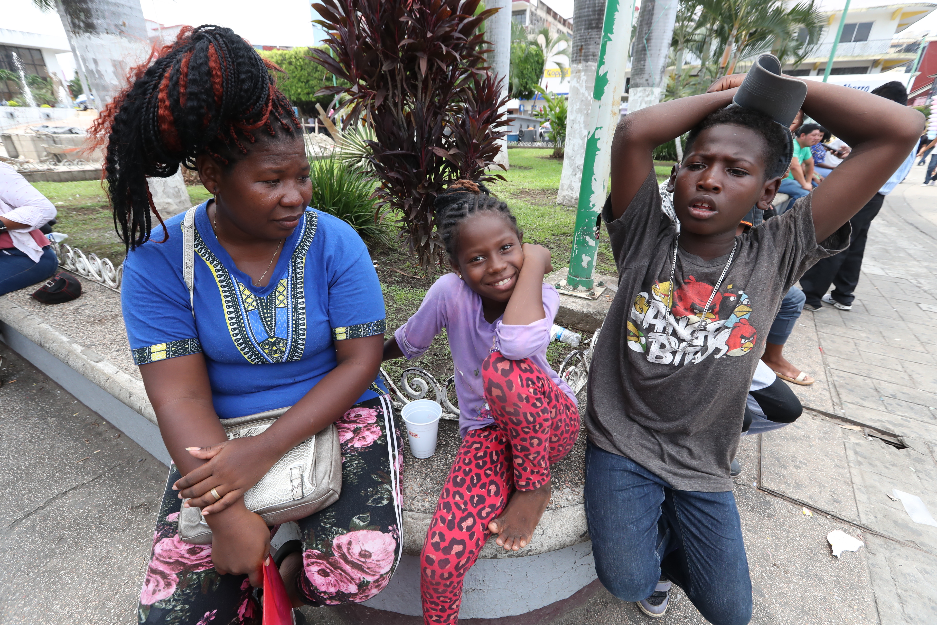 Miles de migrantes permanecen detenidos en Tapachula, México , a la espera de una visa humanitaria  para movilizarse en suelo azteca. (Foto Prensa Libre: Mynor Toc)