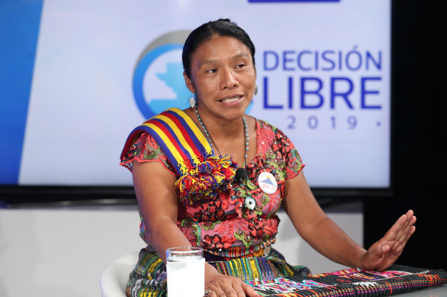 La candidata presidencial del Movimiento para la Liberación de los Pueblos, Thelma Cabrera, expuso susu planes en el programa SIn Filtro Electoral. (Foto Prensa Libre: Erick Ávila) 