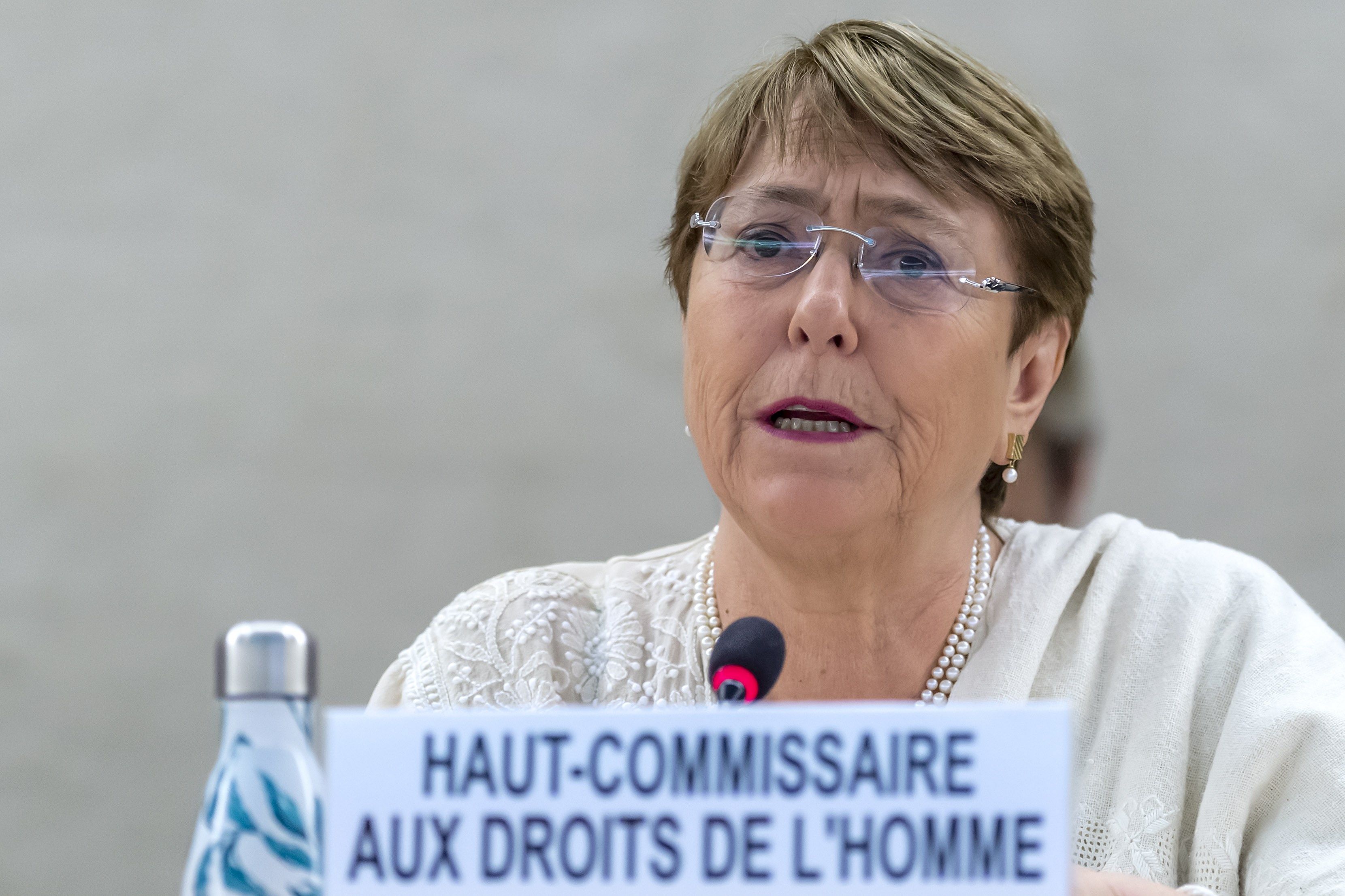La Alta Comisionada de las Naciones Unidas para los Derechos Humanos, la chilena Michelle Bachelet, reacciona sobre la situación de migrantes en EE. UU. (Foto Prensa Libre: EFE)