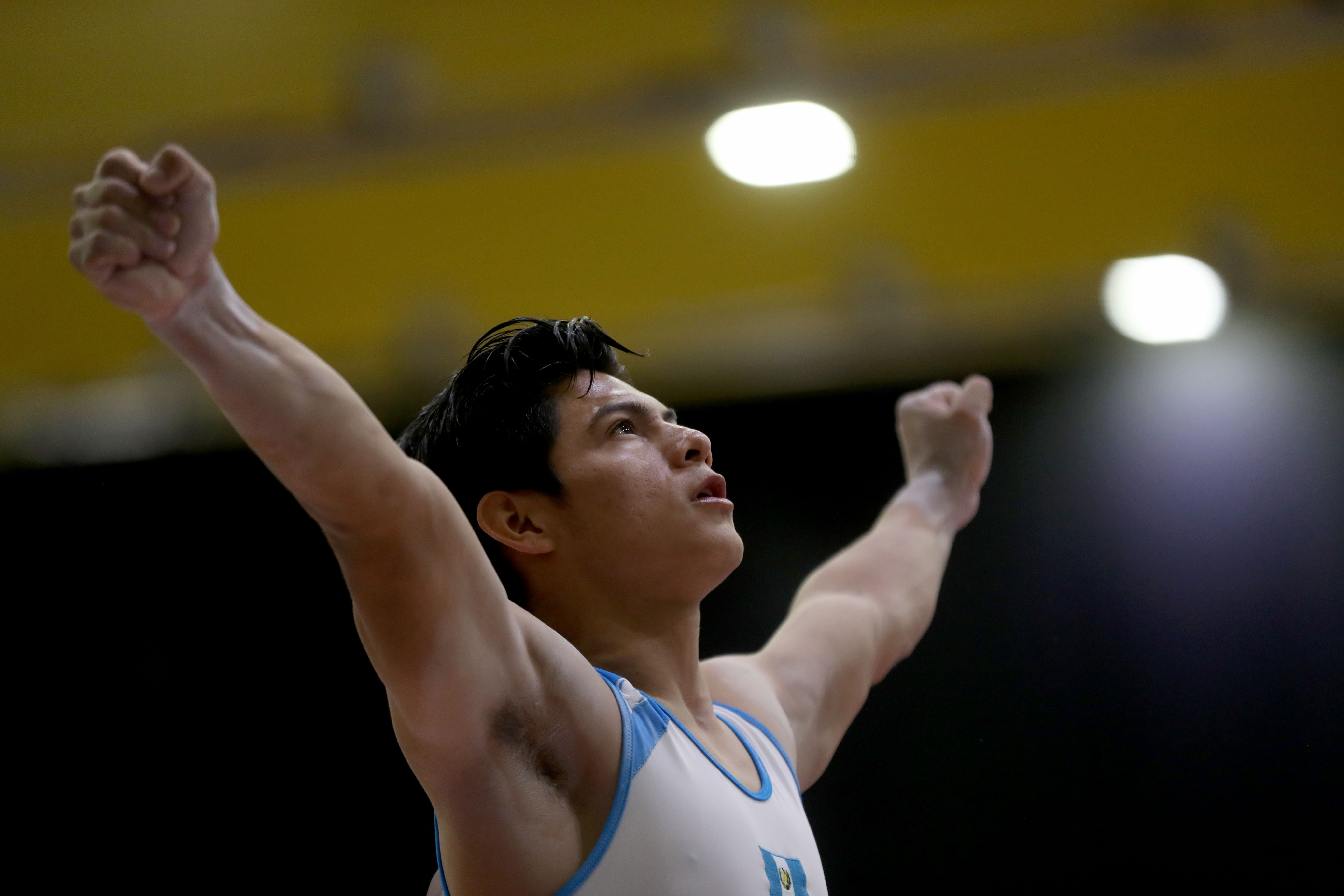 Vega es una de las grandes figuras de la gimnasia artística nacional. (Foto Prensa Libre: Hemeroteca PL)