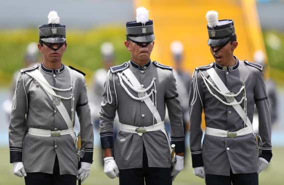 El Escuadrón de Gastadores cumplió 35 años y a ellos fue dedicado el festival del colegio San Pablo. Foto Prensa Libre: Óscar Rivas