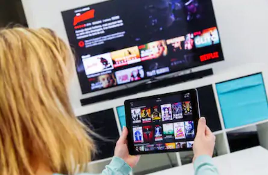 Netflix continúa incorporando contenido y quiere convertirse en la plataforma favorita de entretenimiento en "streaming". (Foto Prensa Libre: Servicios)