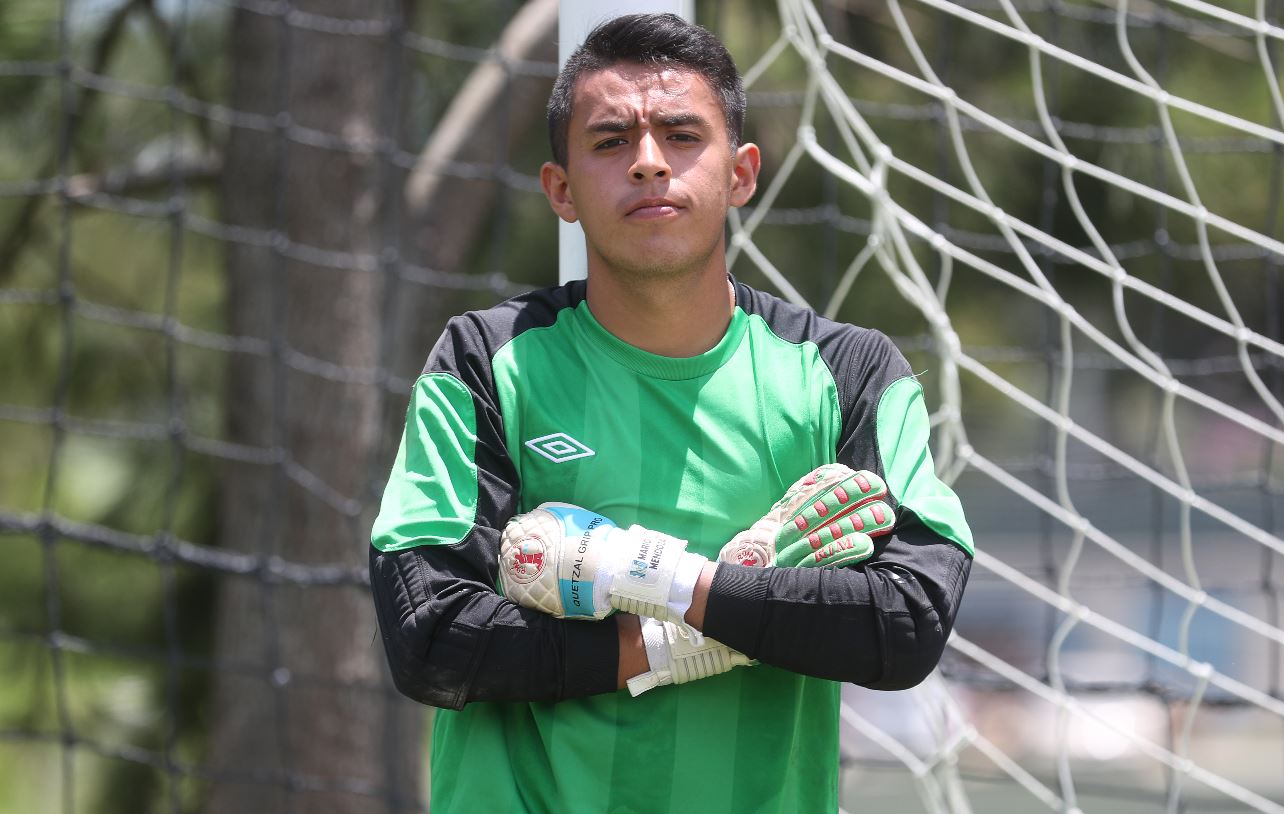 Mario Mendoza asegura que la Sub 23 afronta con responsabilidad el duelo contra Costa Rica  (Foto Prensa Libre: Edwin Fajardo).