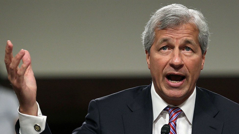 Jamie Dimon, jefe del Business Roundatble y presidente ejecutivo del banco JP Morgan Chase, asegura que este cambio apunta al éxito empresarial en el largo plazo. GETTY IMAGES