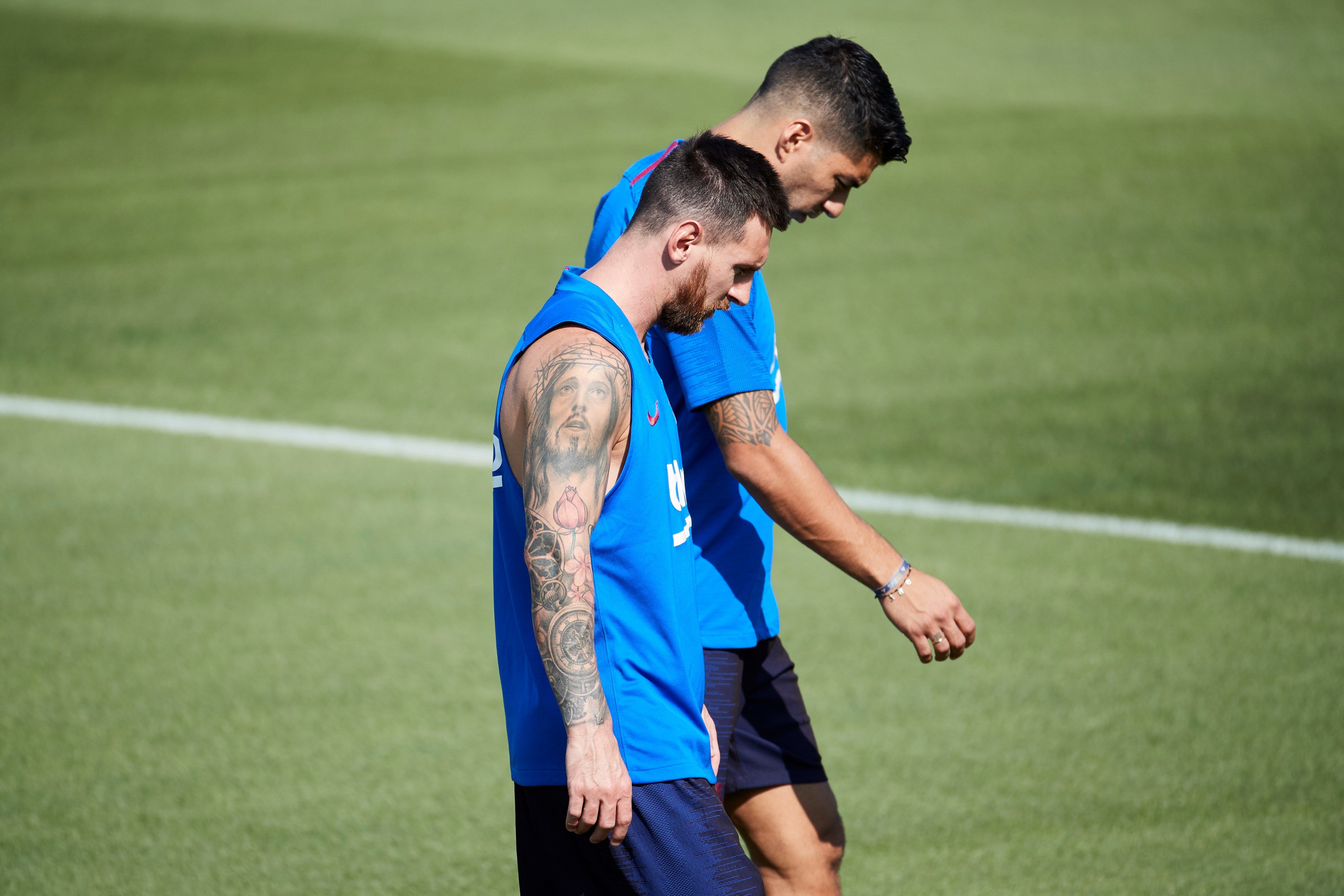 Lionel Messi y Luis Suárez son esperados por el Barcelona para mejorar en la Liga Española. (Foto Prensa Libre: EFE)